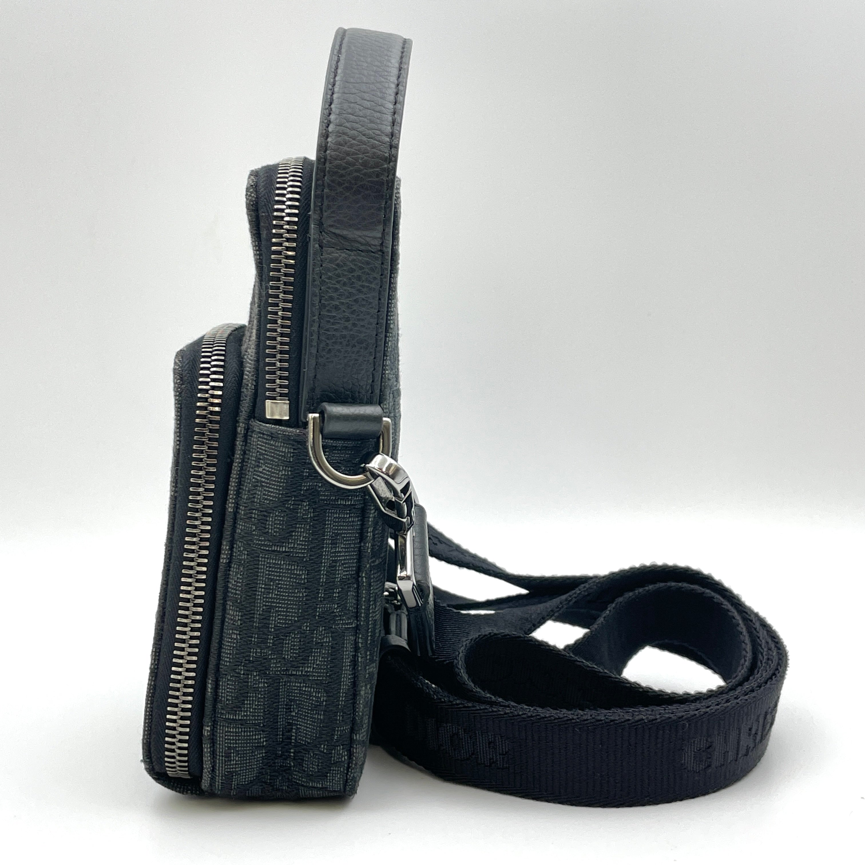 DIOR_(ディオール)_ライダー マイクロポーチ_オブリーク ジャガード_2OBCA326YSE_中古品