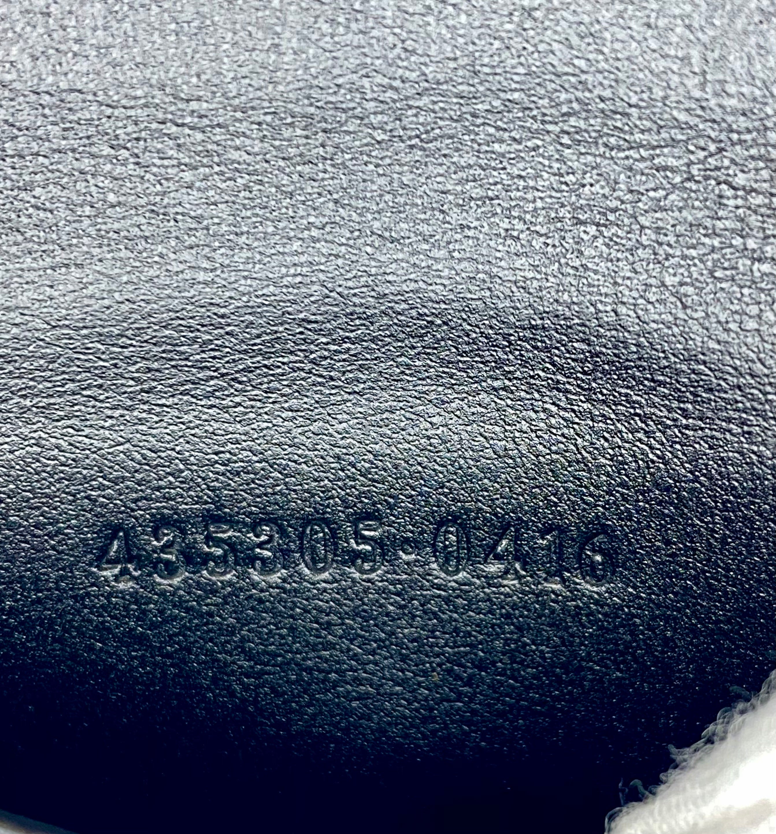 GUCCI_(グッチ)_GGマーモントキーケース_435305 0YK0N 1000_中古品