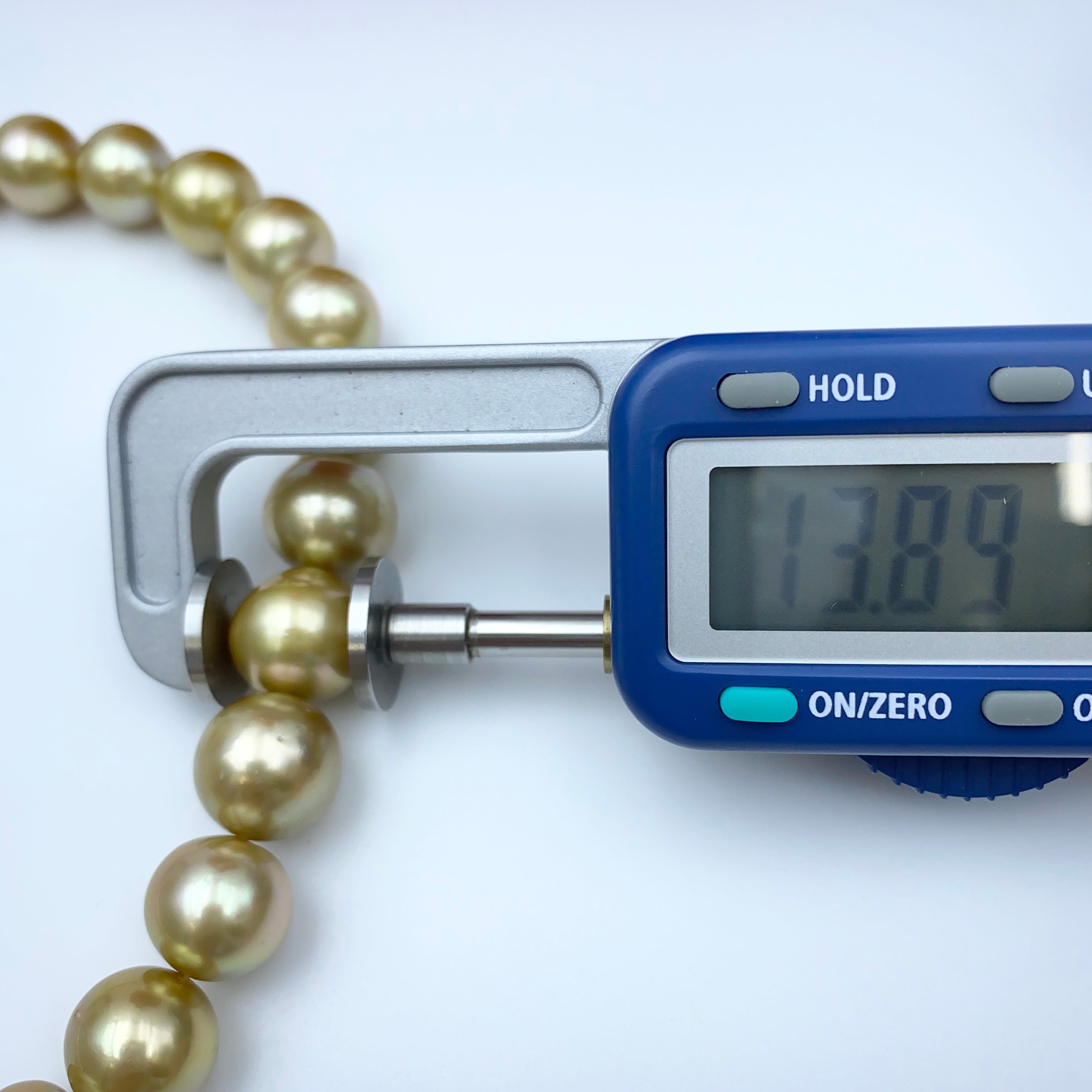 【送料無料】_ノンブランド_ゴールデンパール_ネックレス 11〜13.8㎜_中古品