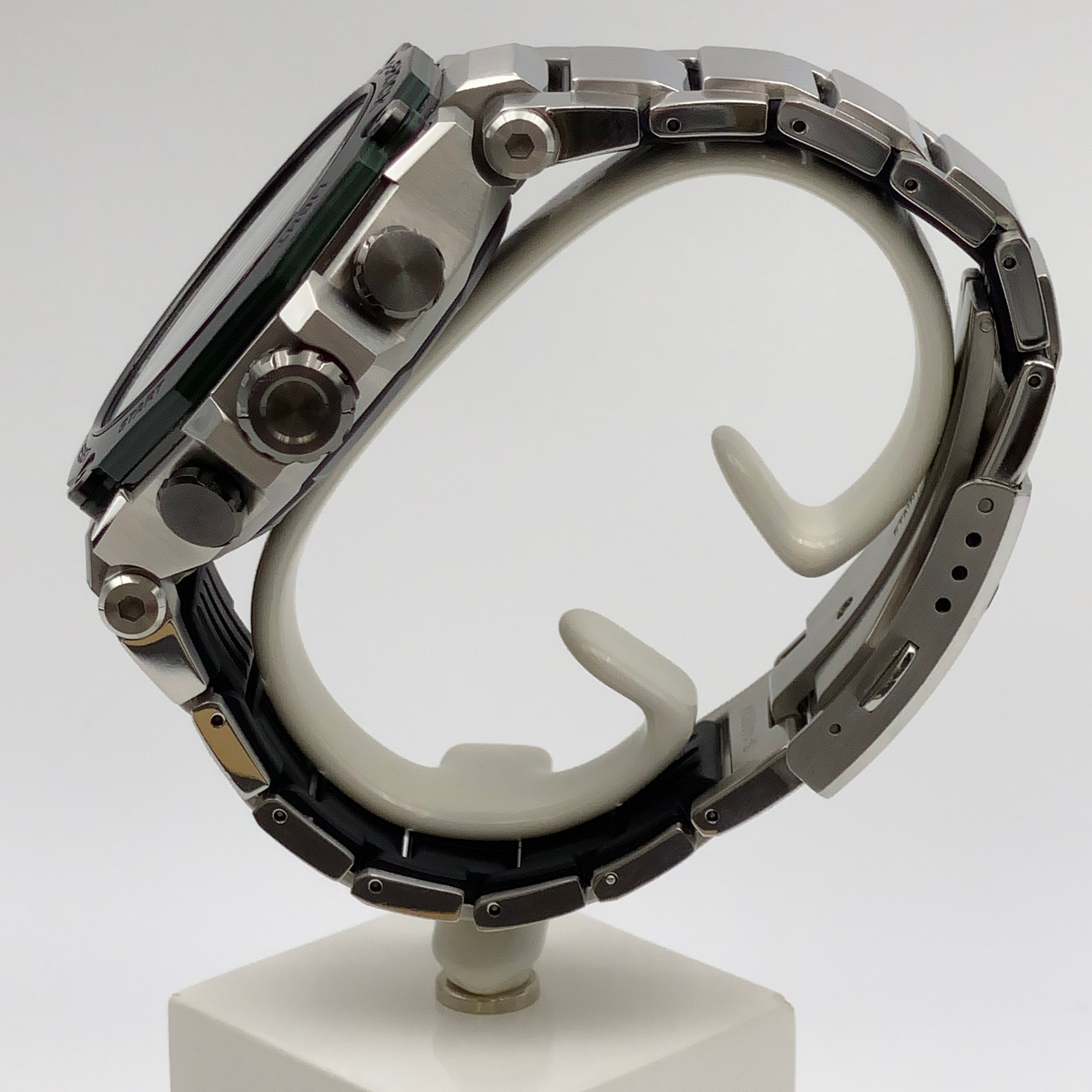 CASIO_(カシオ)_ G−SHOCK_ MTG-B2000XD-1AJF_中古品