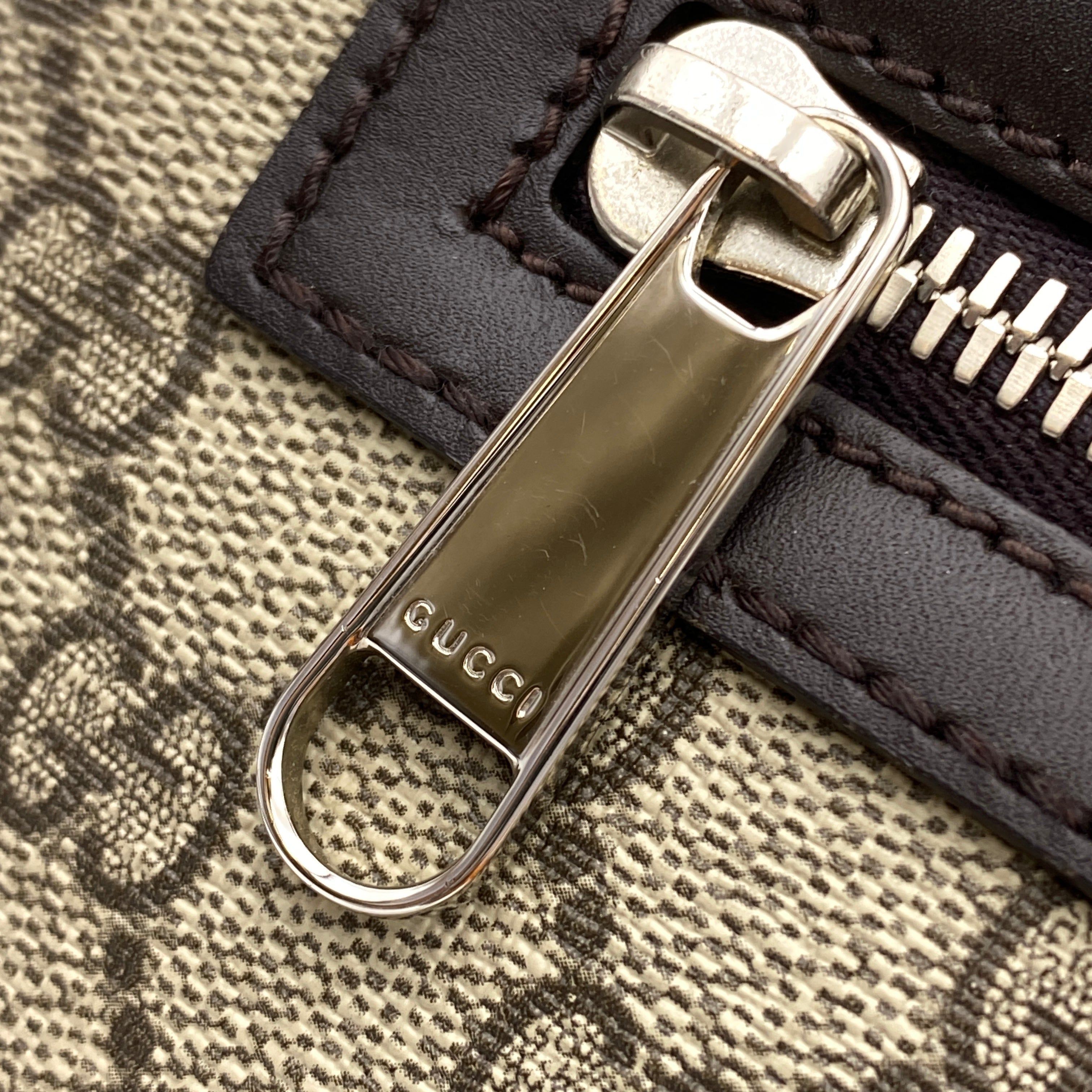 【送料無料】_ GUCCI_(グッチ)_GGスプリームショルダーバッグ _PVCベージュ/ダークブラウン406408_中古品