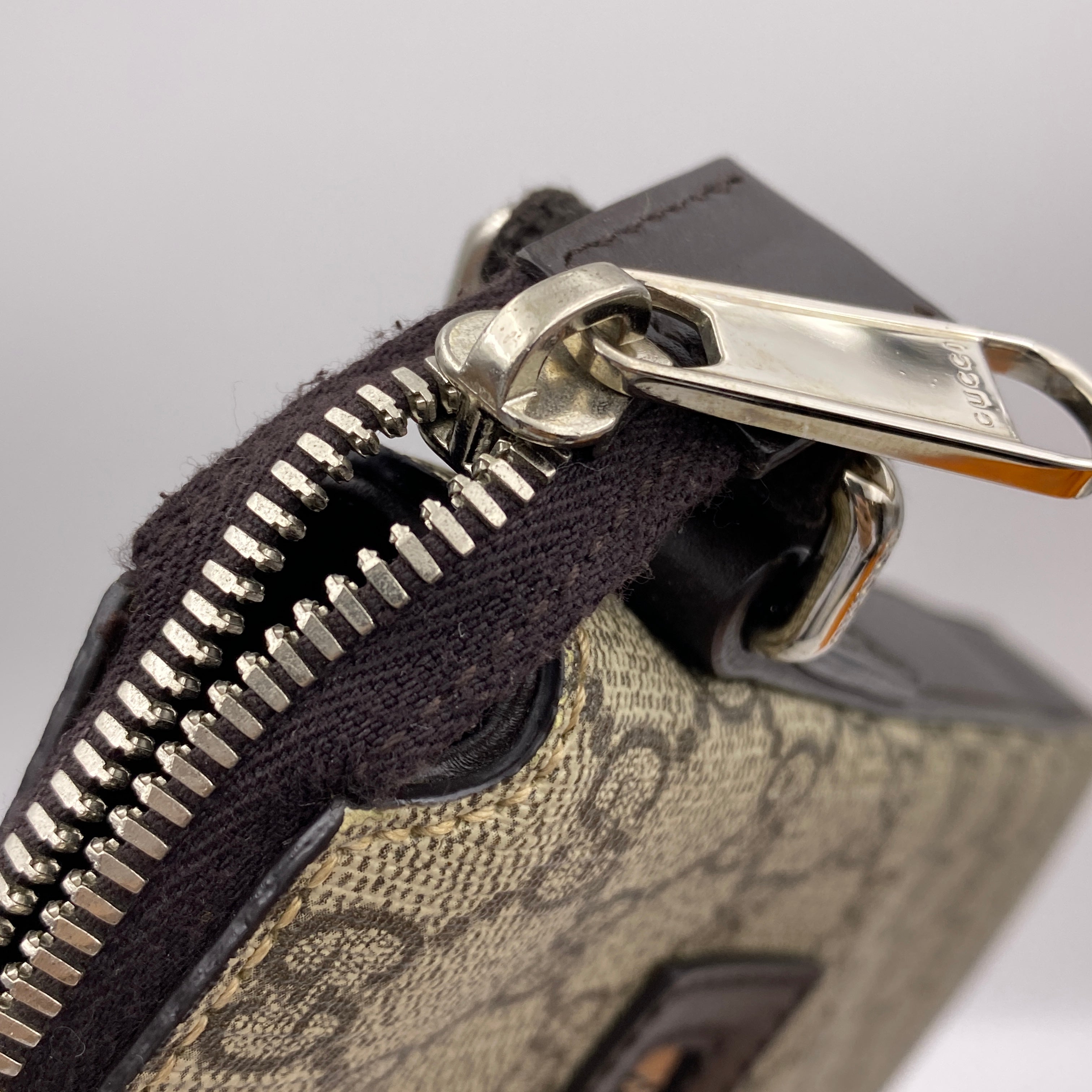 【送料無料】_ GUCCI_(グッチ)_GGスプリームショルダーバッグ _PVCベージュ/ダークブラウン406408_中古品