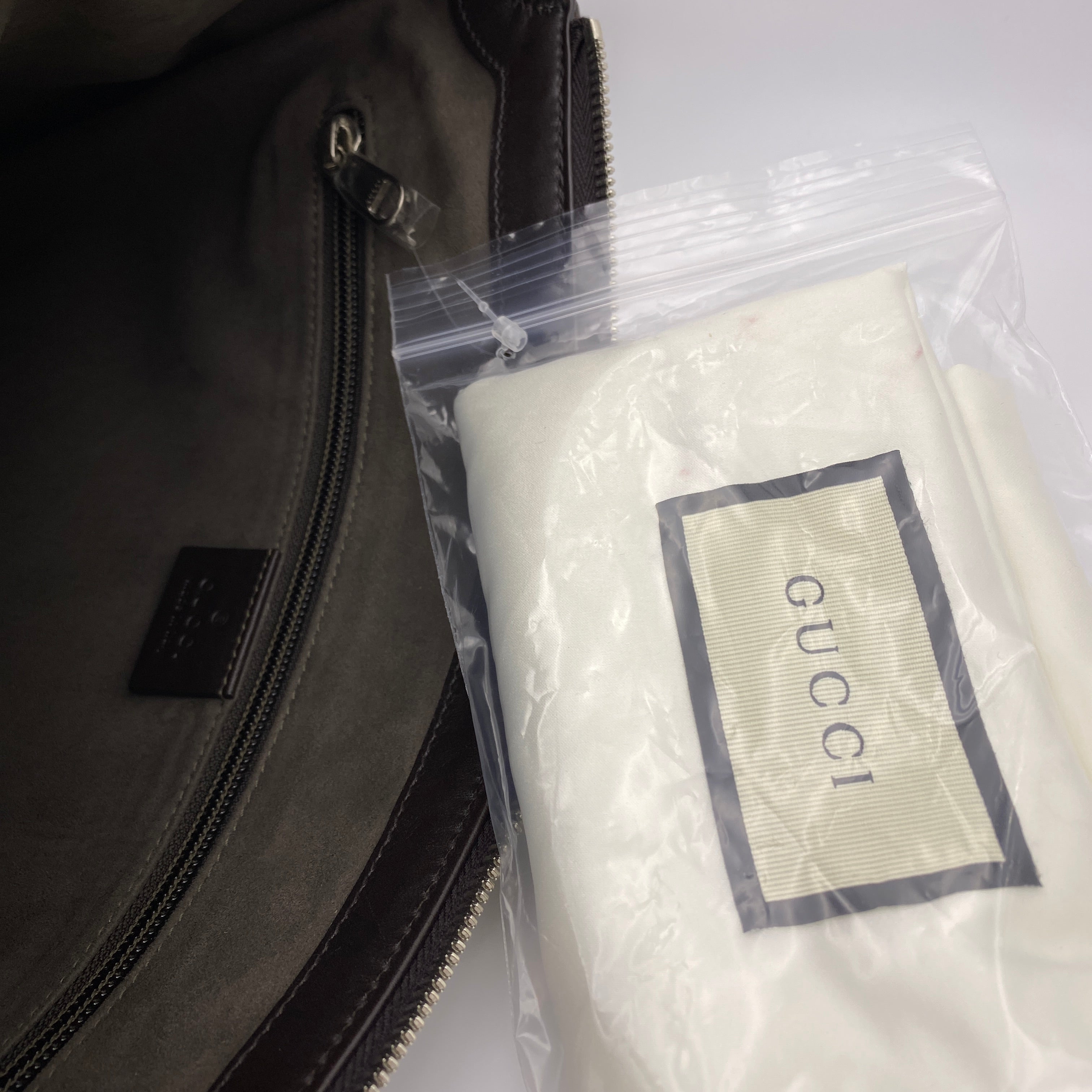 【送料無料】_ GUCCI_(グッチ)_GGスプリームショルダーバッグ _PVCベージュ/ダークブラウン406408_中古品