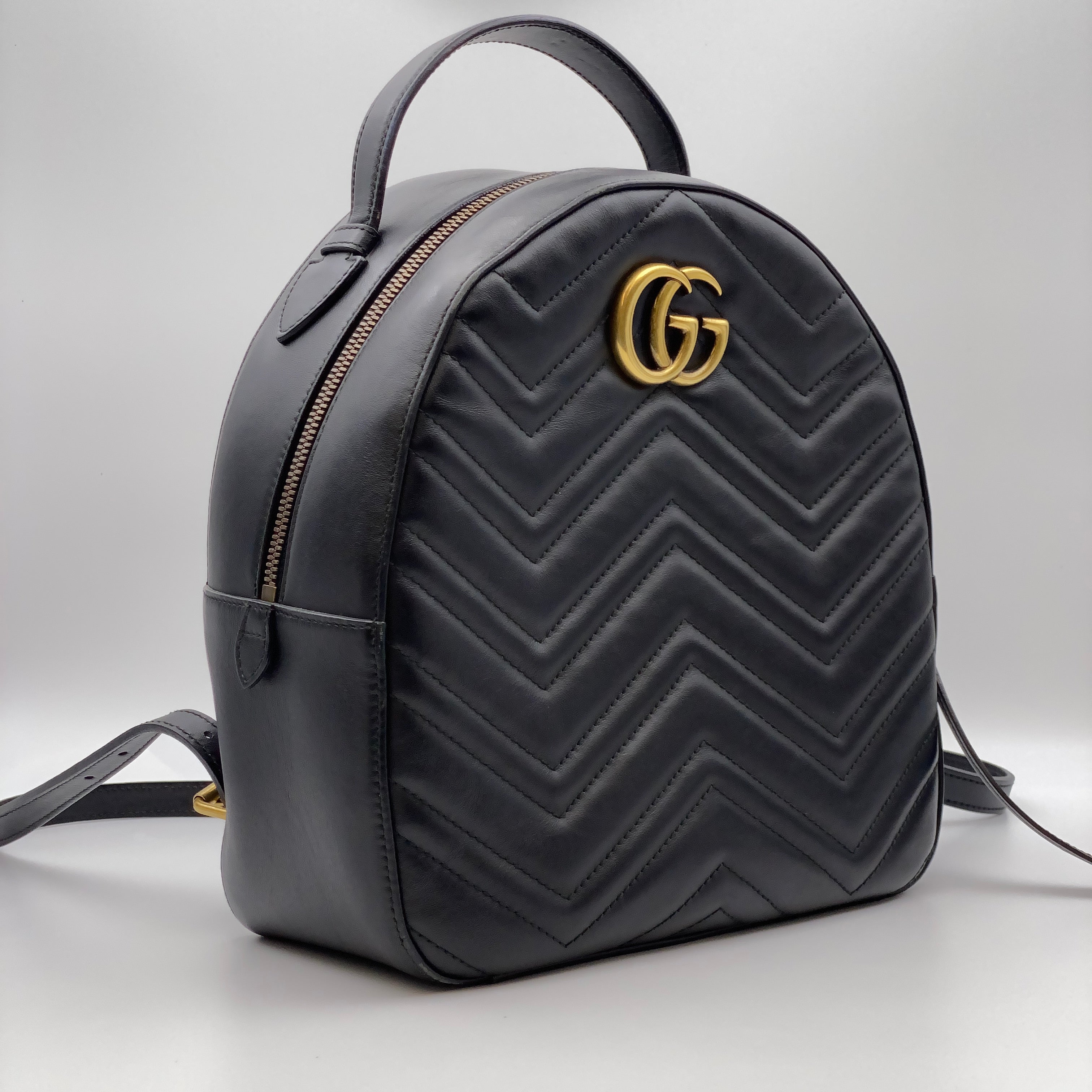 【送料無料】_ GUCCI_(グッチ)_GGマーモント キルティングレザー_ バックパック476671_中古品