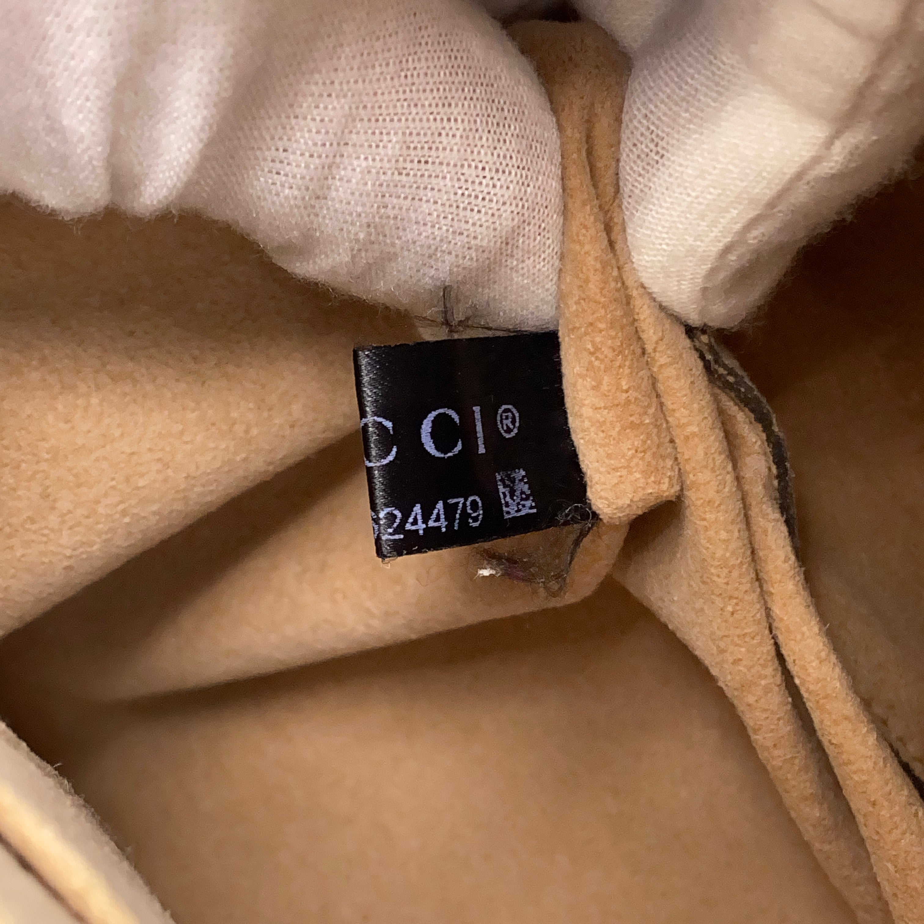 【送料無料】_ GUCCI_(グッチ)_GGマーモント キルティングレザー_ バックパック476671_中古品