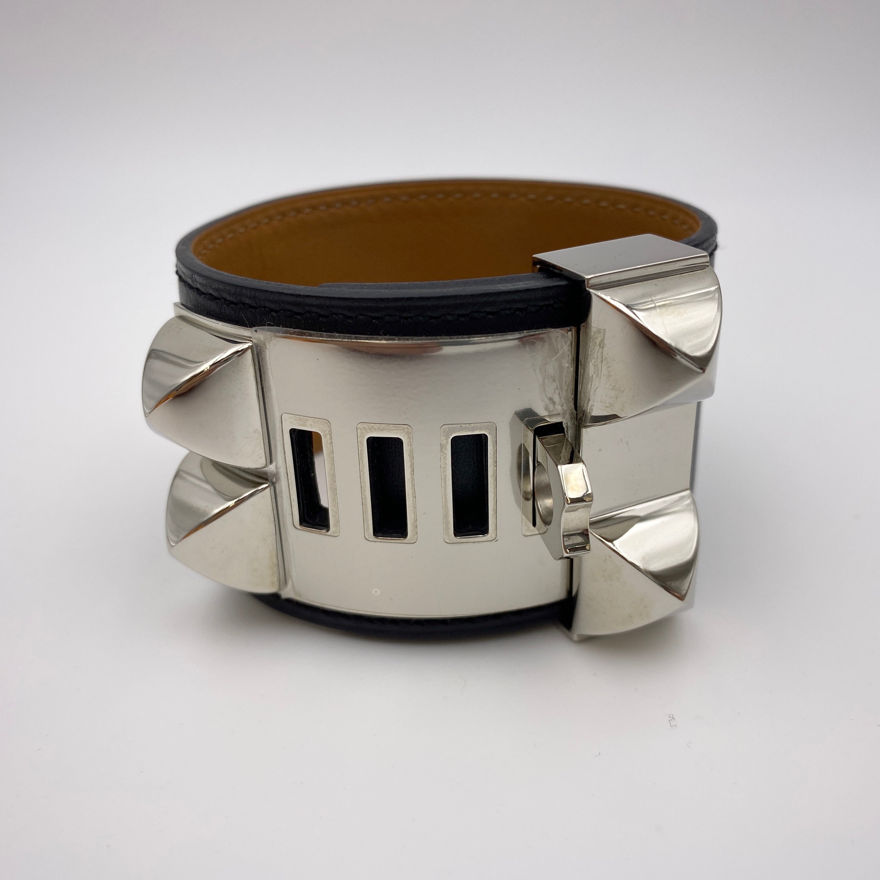 【送料無料】_ HERMES_(エルメス))_コリエドシアン _レザーブレスレット_□R刻印/Sサイズ_中古品