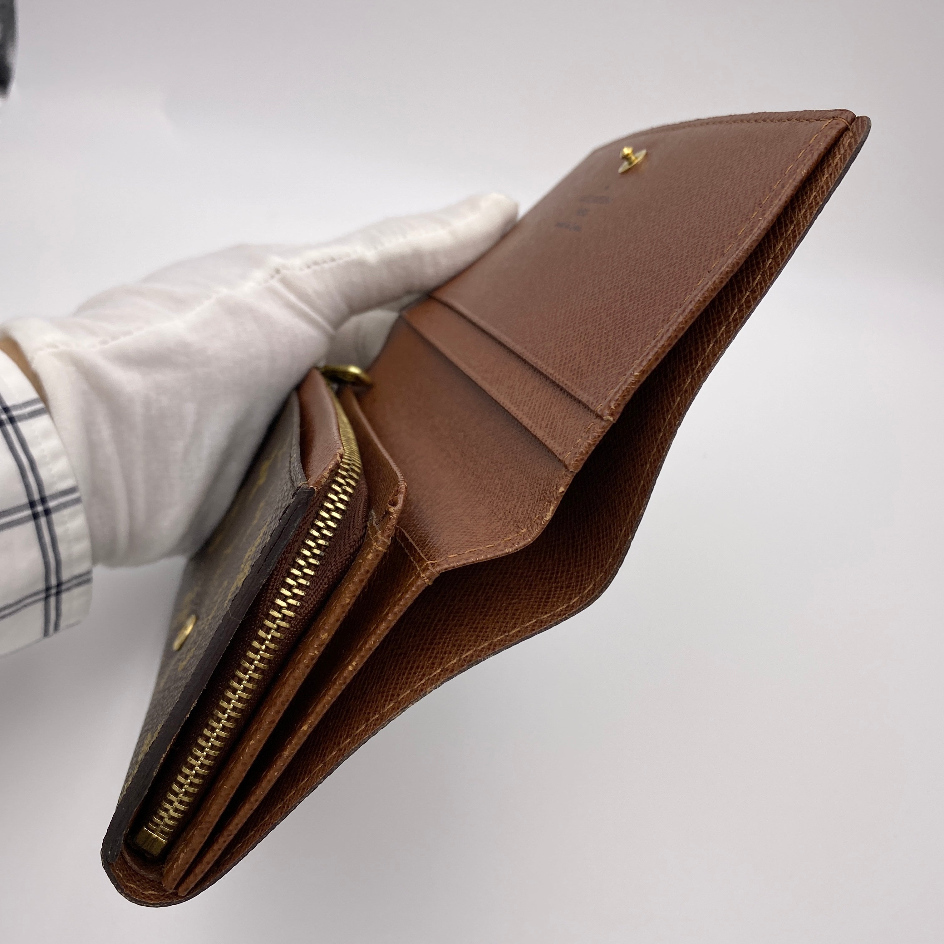 LOUIS VUITTON _(ルイヴィトン)_ ポルトモネ・ビエトレゾール_M61730 二つ折り財布_中古品