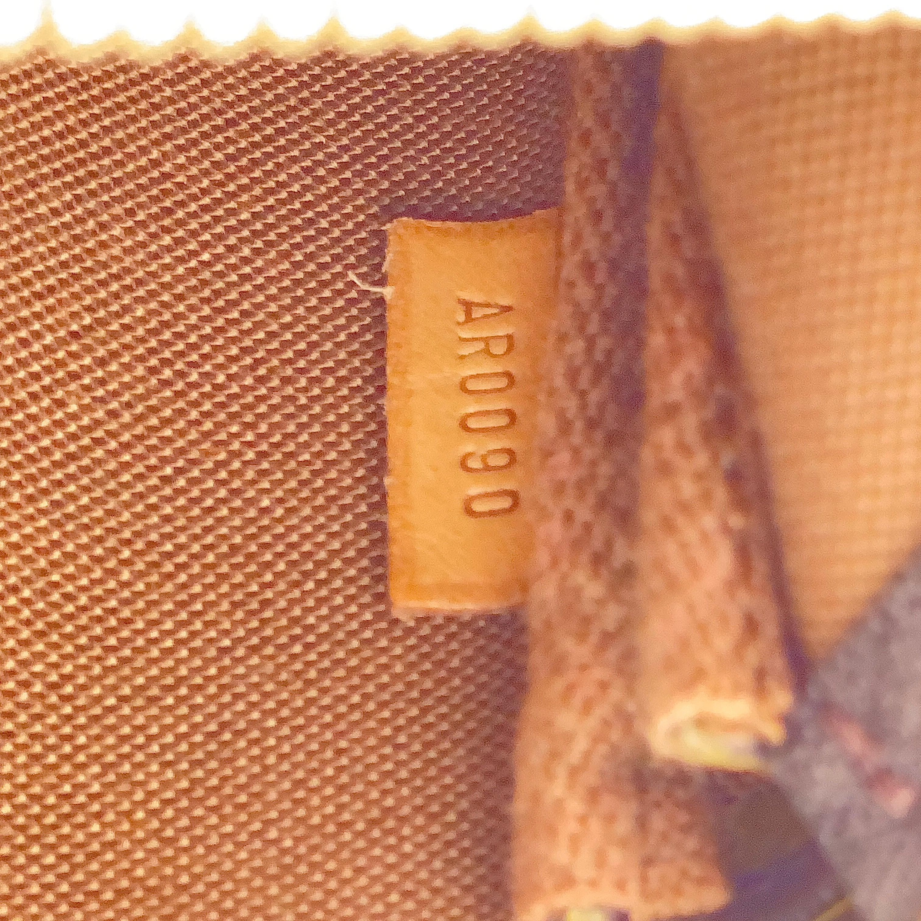 【送料無料】_ LOUIS VUITTON_(ルイビトン)モノグラム _ポシェット・アクセソワール_M51980_中古品