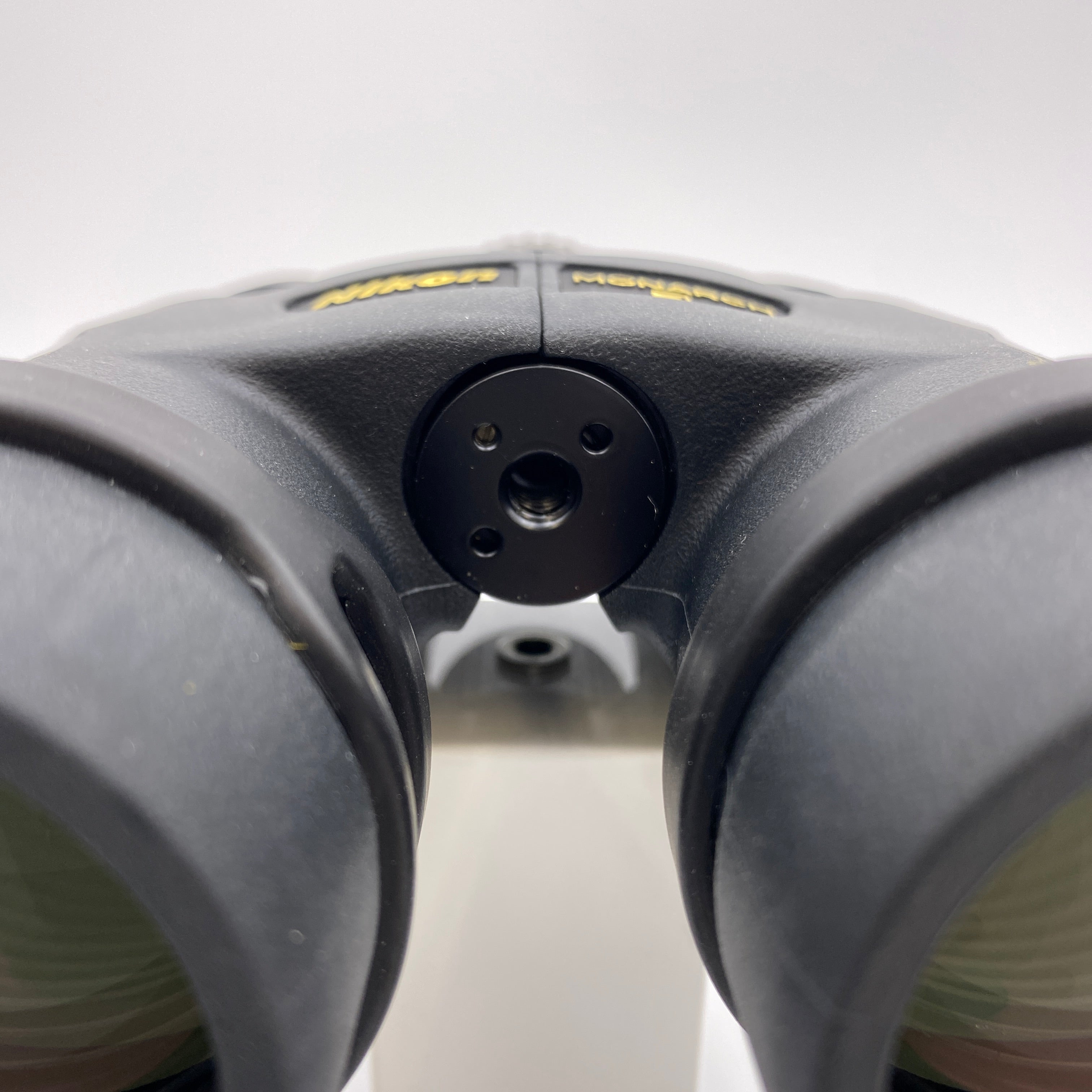 Nikon_(ニコン)_双眼鏡MONARCH 7_ 8x42 8°_中古品