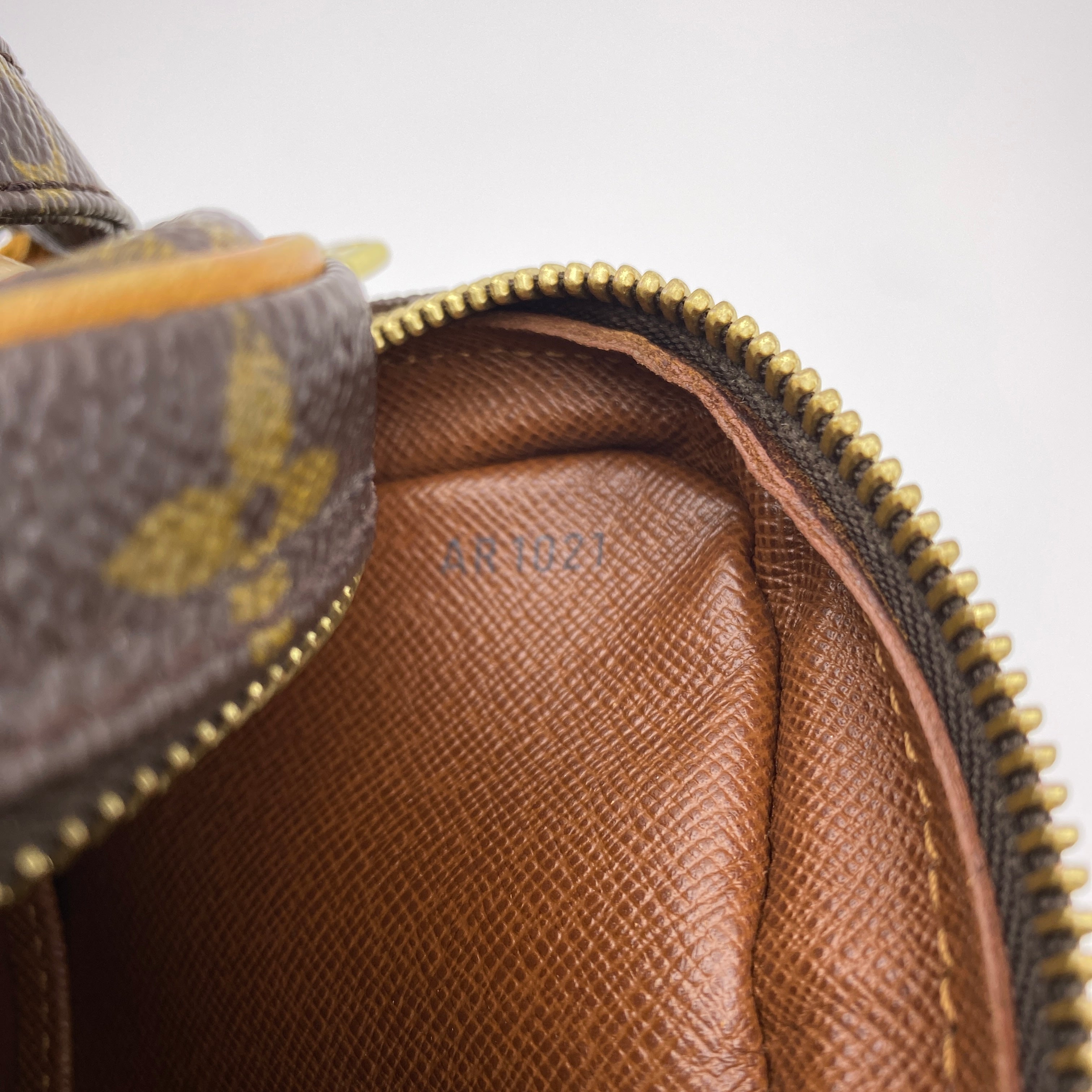 LOUIS VUITTON_(ルイヴィトン)_モノグラム ダヌーブ _M45266_中古品