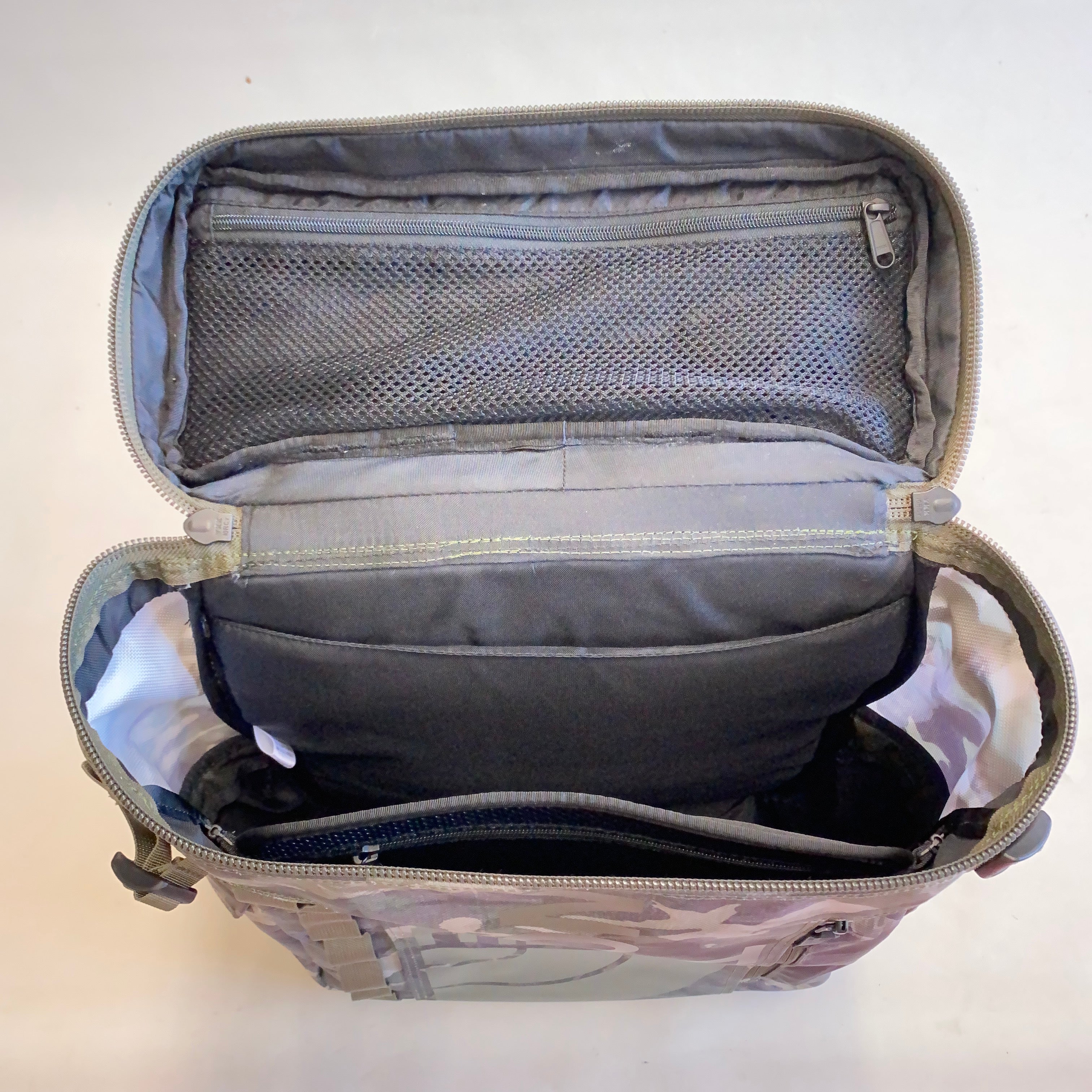 【送料無料】_ THE NORTH FACE_(ノースフェイス)_BCヒューズボックス2 _カモフラージュプリントNM81817_ 中古品