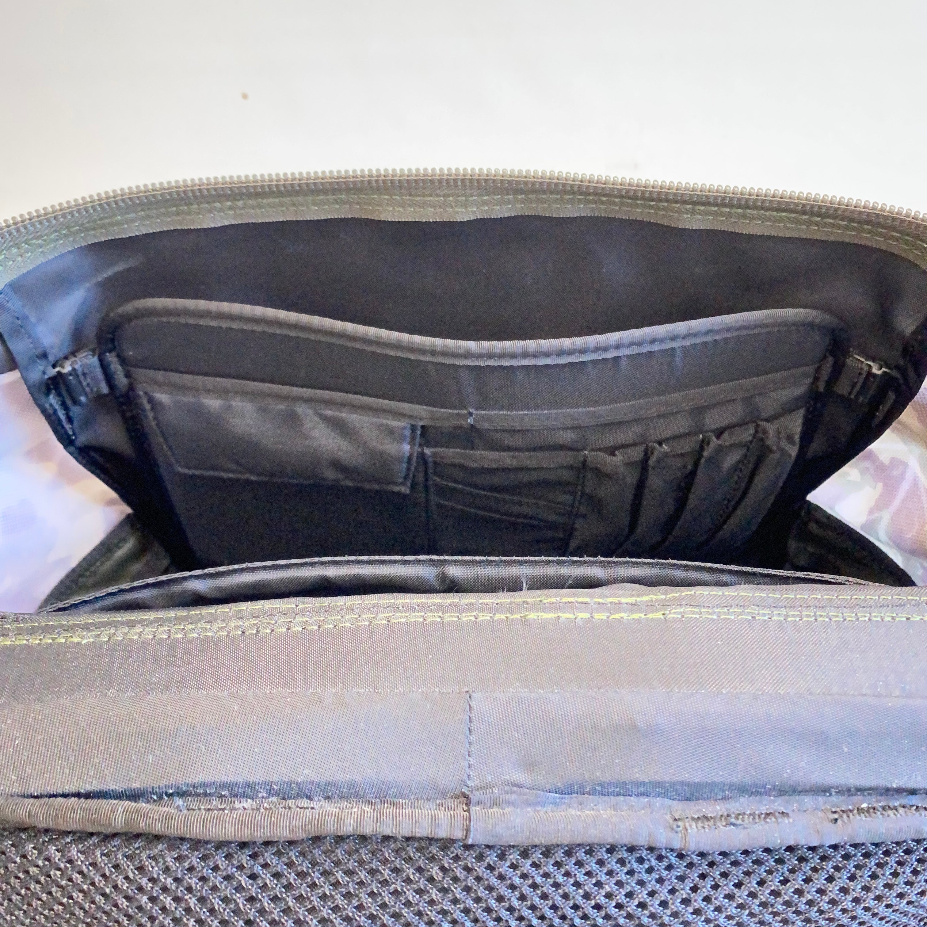 【送料無料】_ THE NORTH FACE_(ノースフェイス)_BCヒューズボックス2 _カモフラージュプリントNM81817_ 中古品