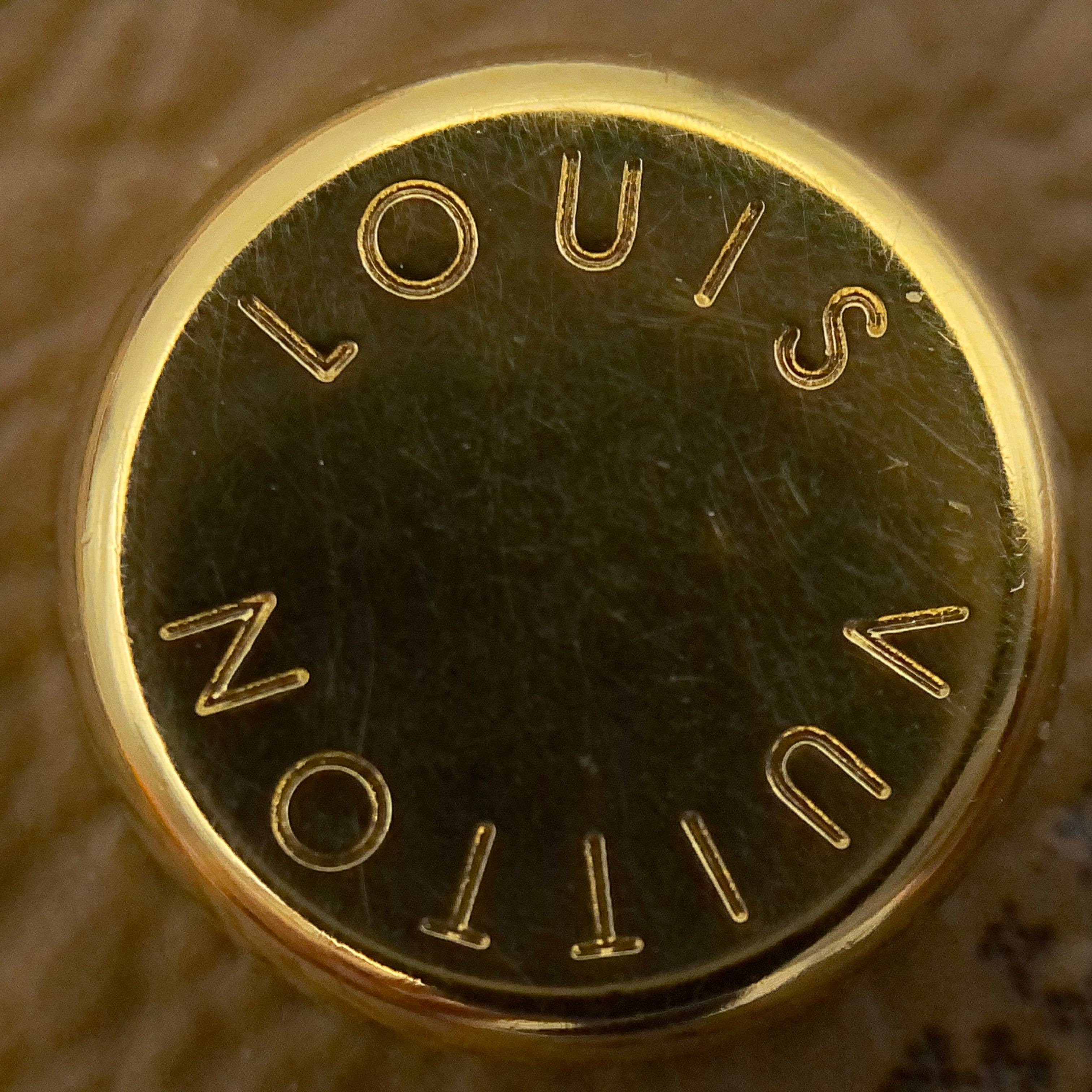 【送料無料】_ LOUIS VUITTON_(ルイヴィトン)_ポルトフォイユ・サラ_M80726_中古品