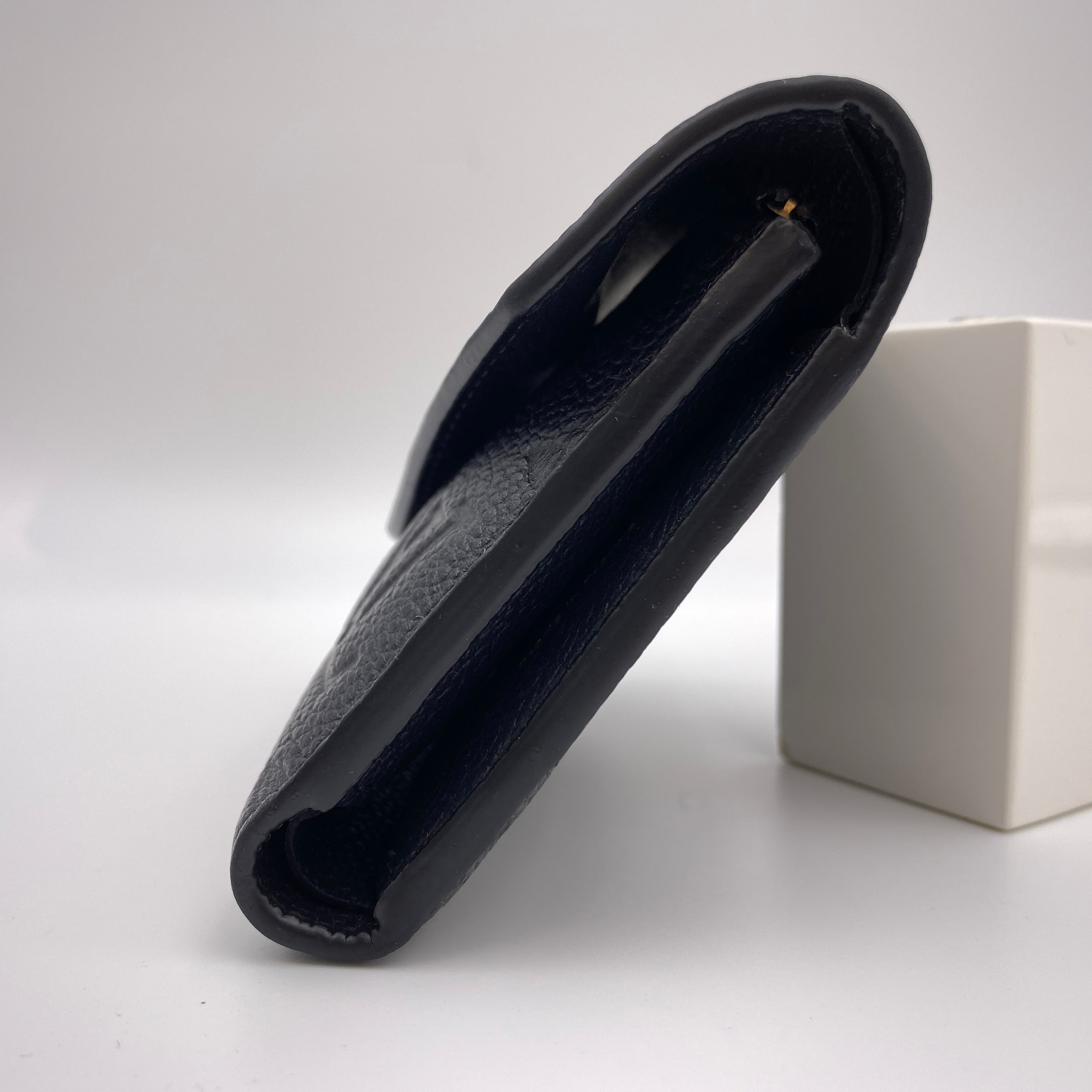 【送料無料】_ LOUIS VUITTON_(ルイヴィトン)_ポルトフォイユ・ヴィクトリーヌ_M64060_中古品