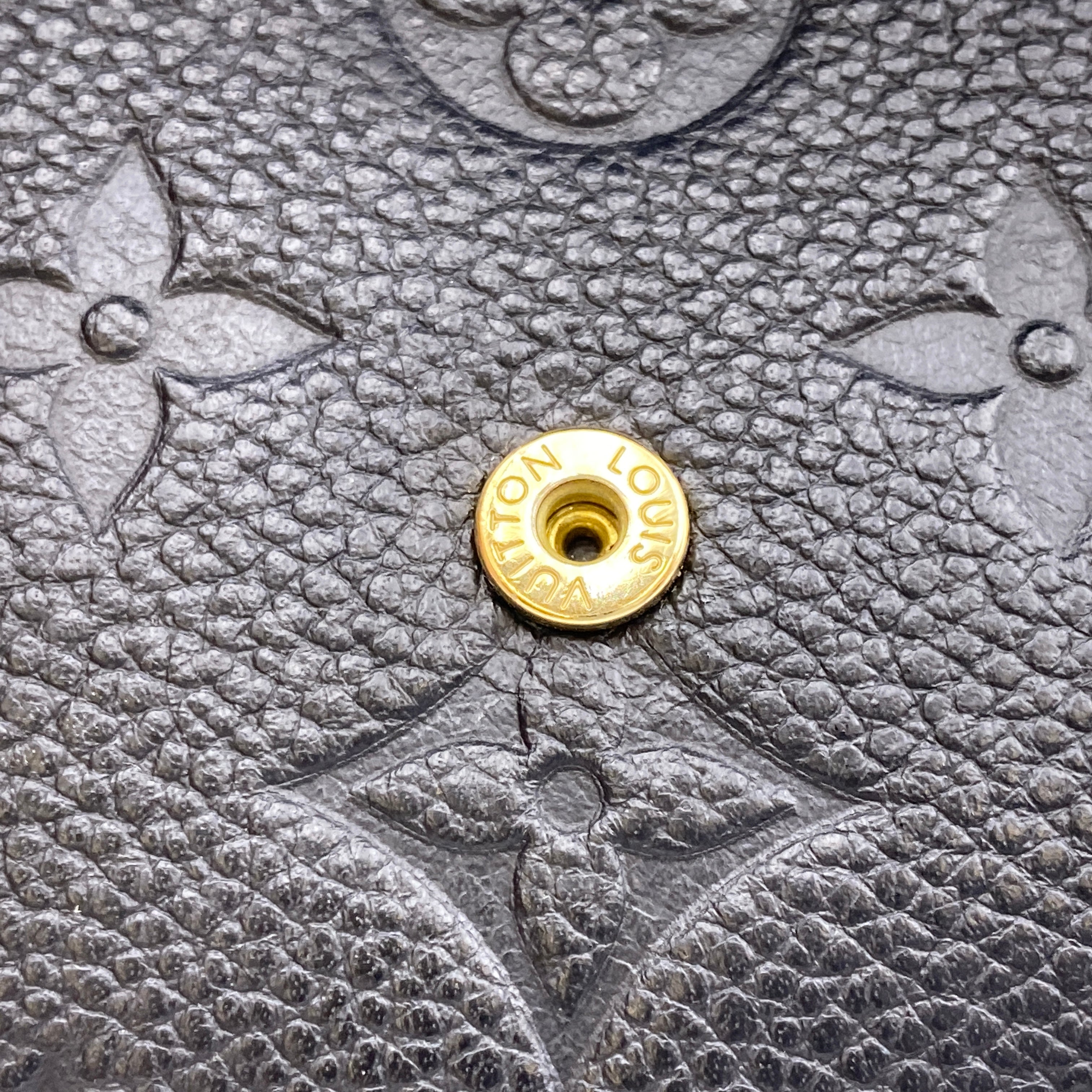 【送料無料】_ LOUIS VUITTON_(ルイヴィトン)_ポルトフォイユ・ヴィクトリーヌ_M64060_中古品