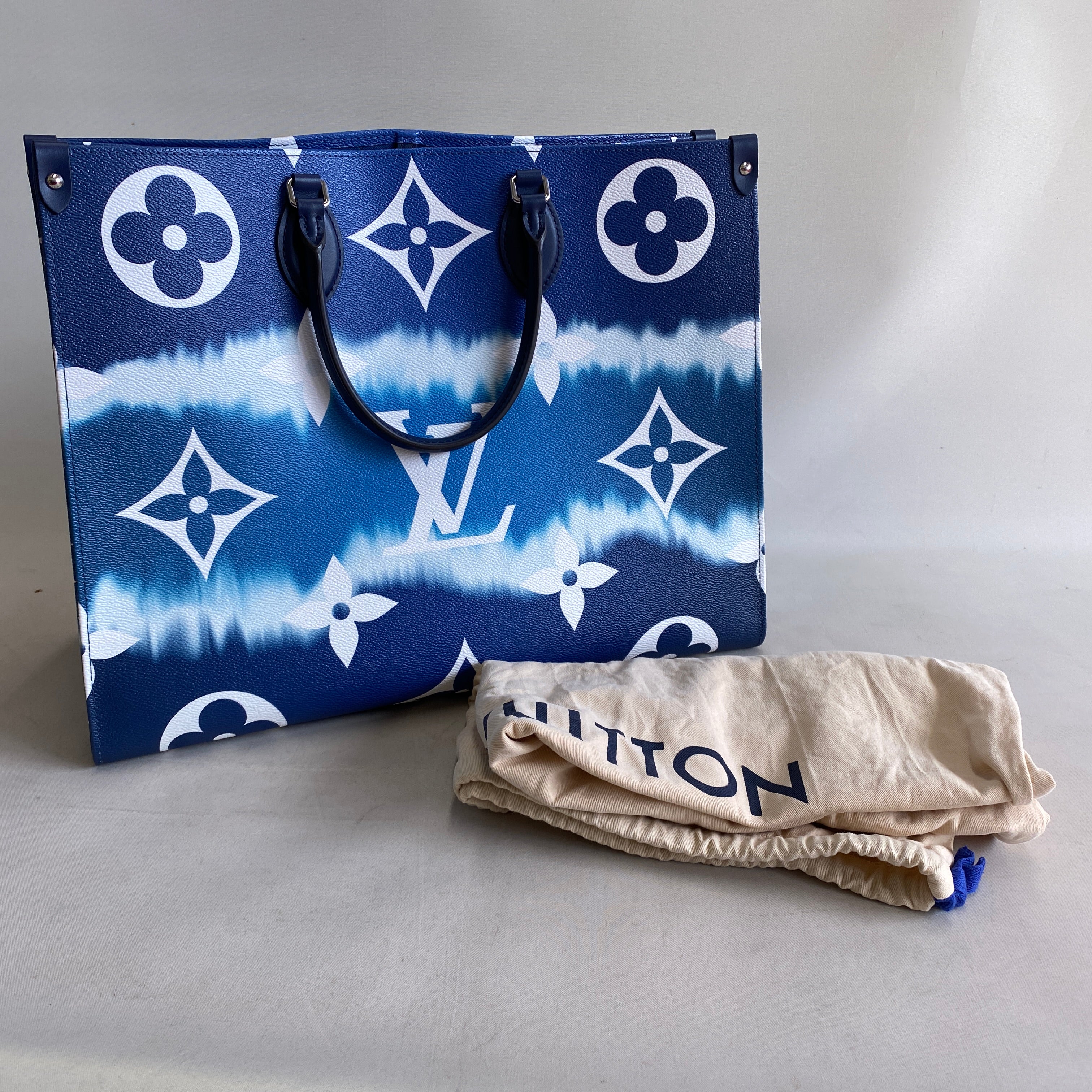 【送料無料】_ LOUIS VUITTON_(ルイヴィトン)_LVエスカル オンザゴー GM _M45120 _中古品