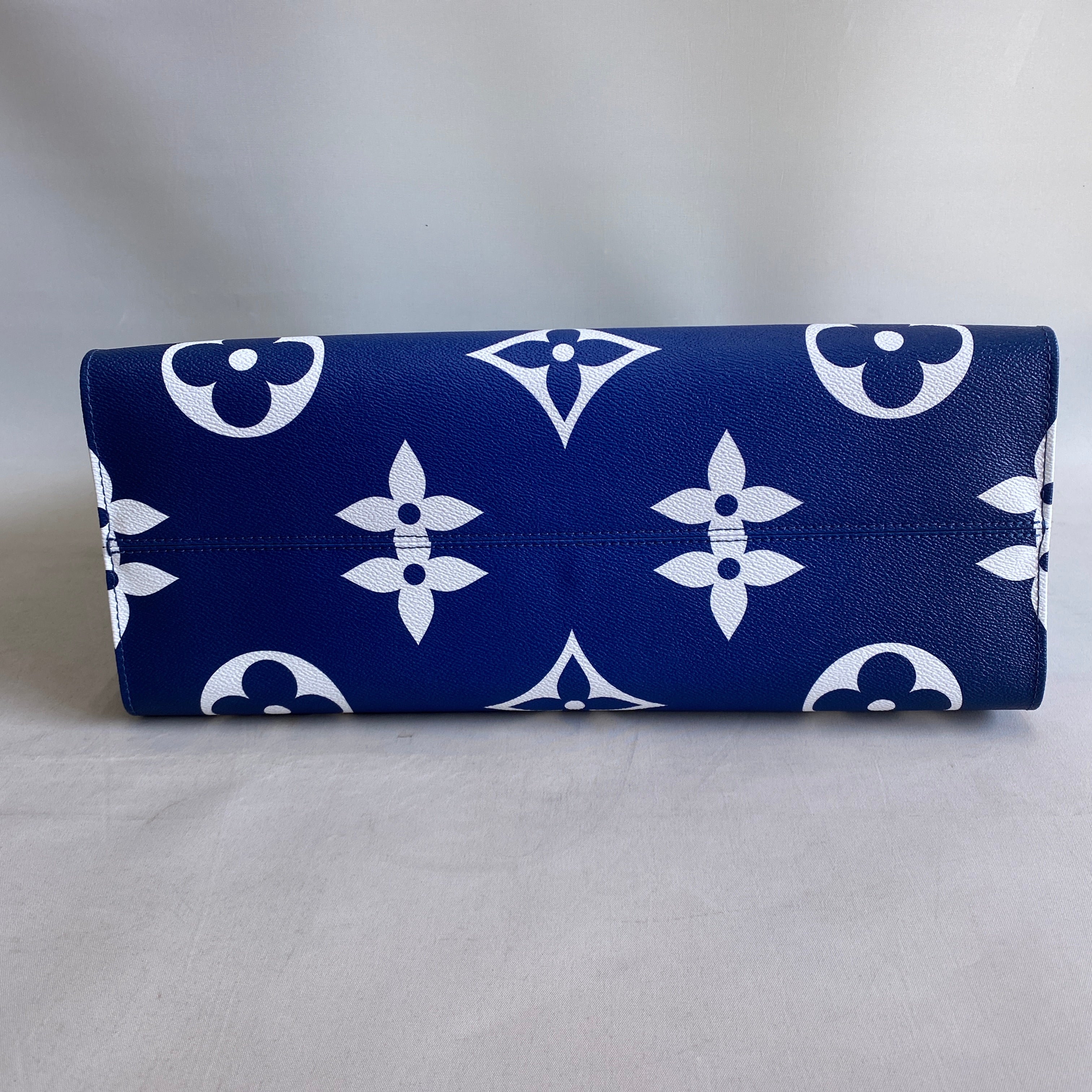 【送料無料】_ LOUIS VUITTON_(ルイヴィトン)_LVエスカル オンザゴー GM _M45120 _中古品