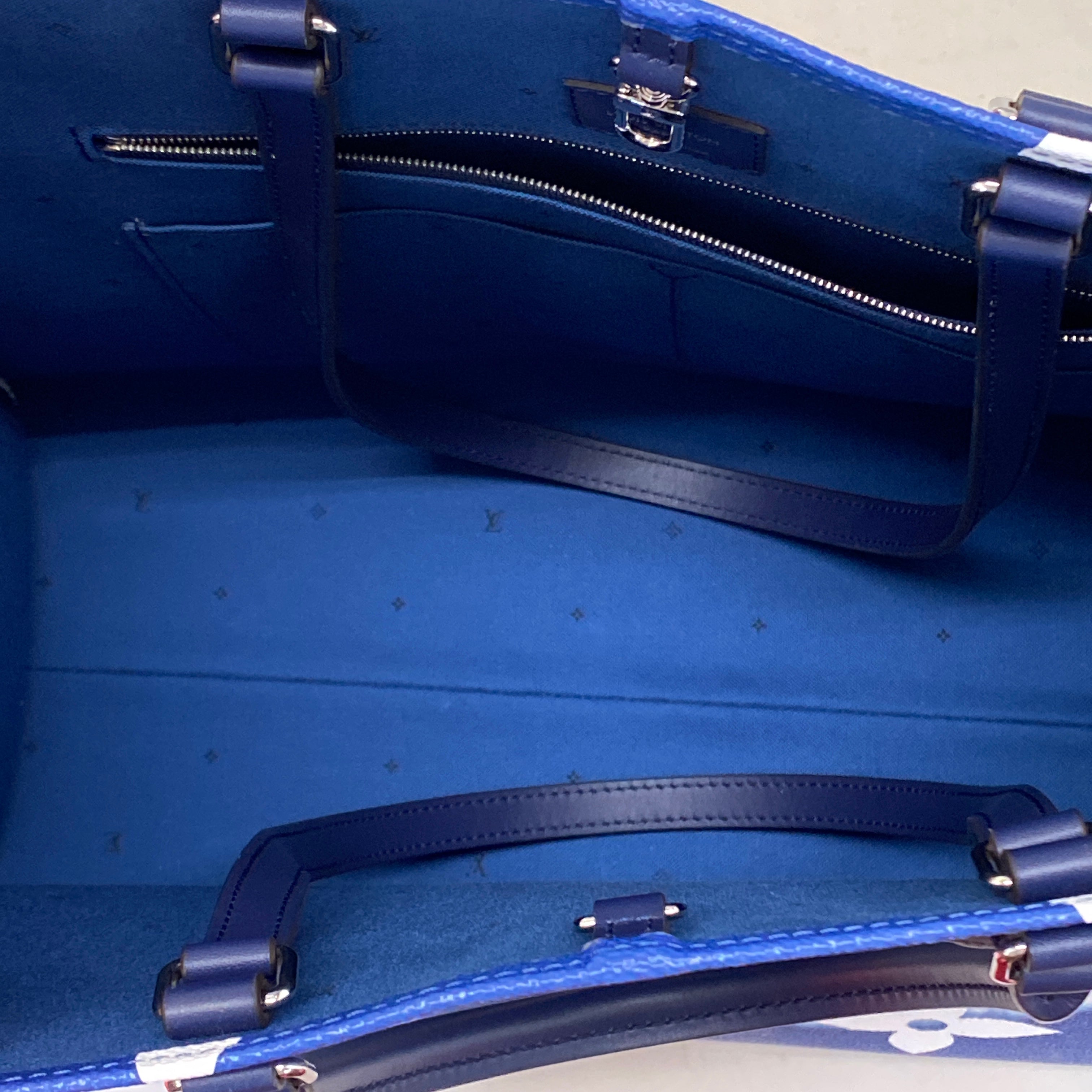 【送料無料】_ LOUIS VUITTON_(ルイヴィトン)_LVエスカル オンザゴー GM _M45120 _中古品