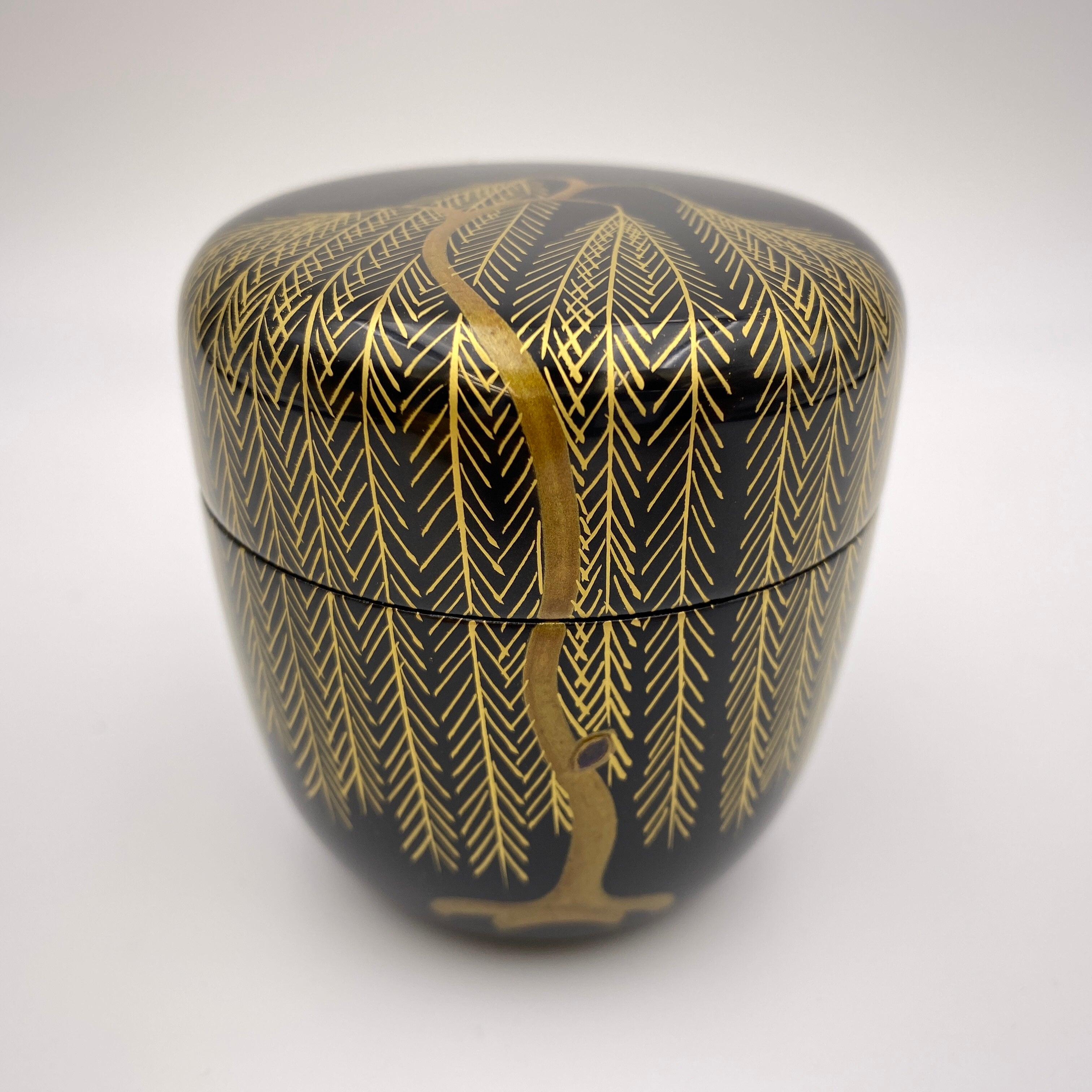 【送料無料】_ 宮田宗景 _なつめ 茶道具 _柳蒔絵 中棗 宗景 _中古品