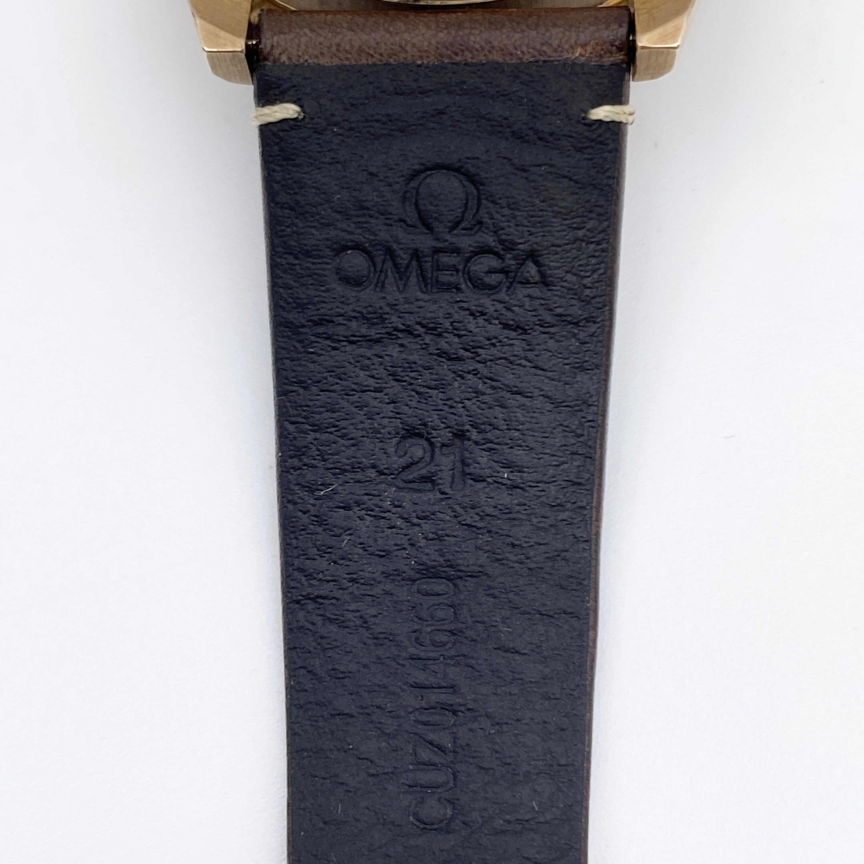 【送料無料】_ OMEGA_(オメガ)_シーマスター 300 _マスター クロノメーター _234.92.41.21.10.00_中古品