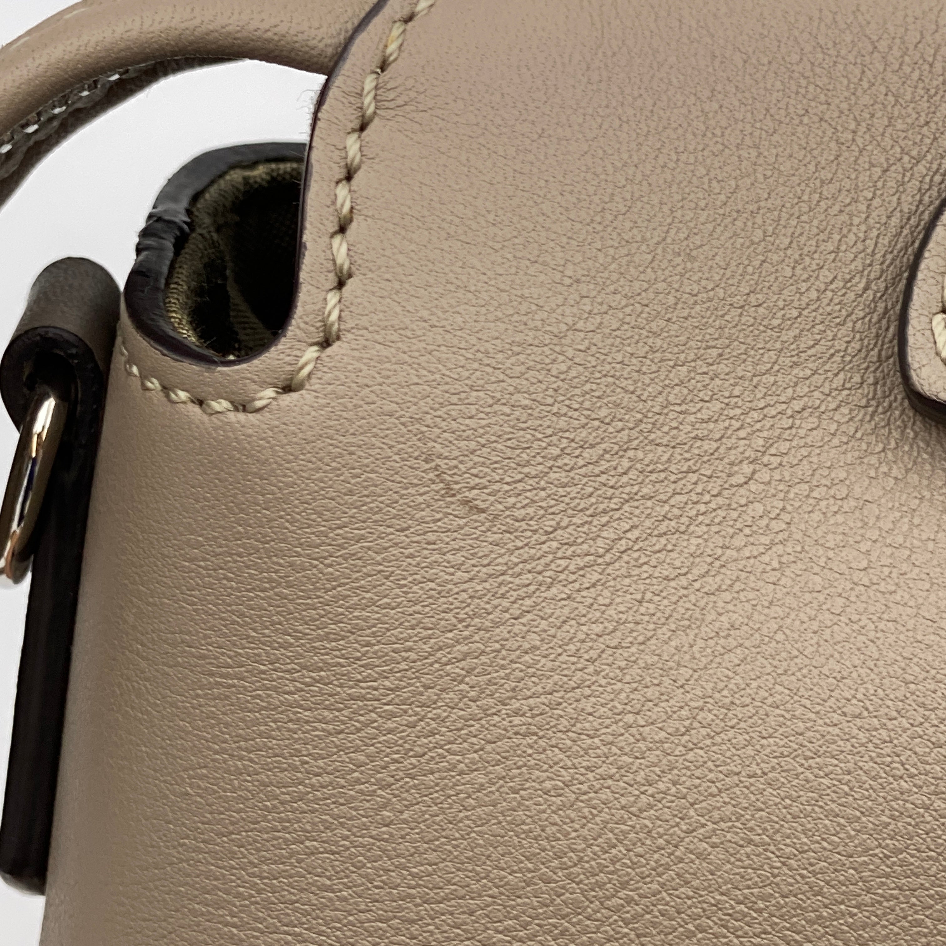 【送料無料】_ FENDI_(フェンディ)_バイザウェイミディアム8BL124-1D5_カーフ ダブグレー_中古品