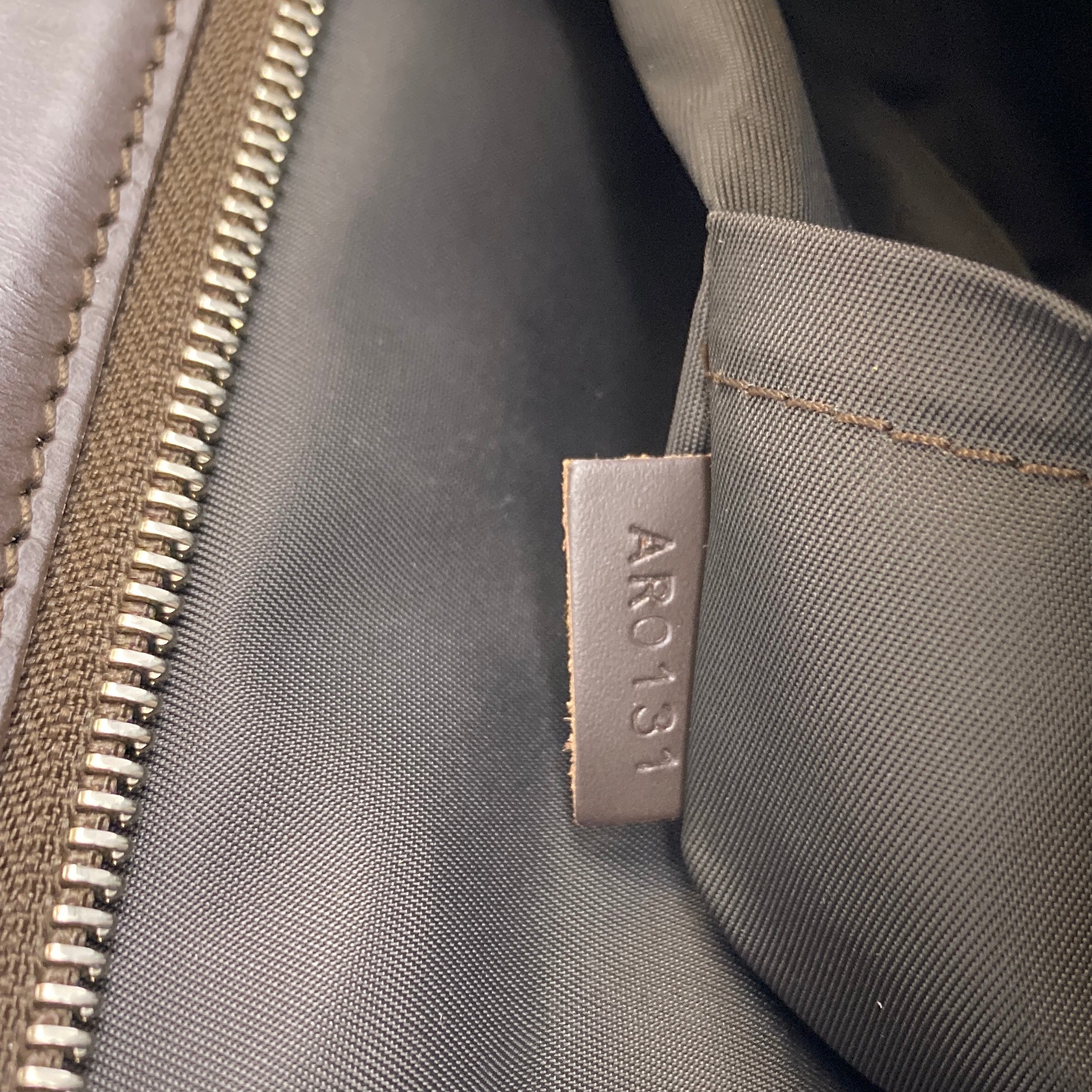 【送料無料】_ LOUIS VUITTON_(ルイヴィトン) _ダミエ・ジェアン _ジョングルール M48089_中古品