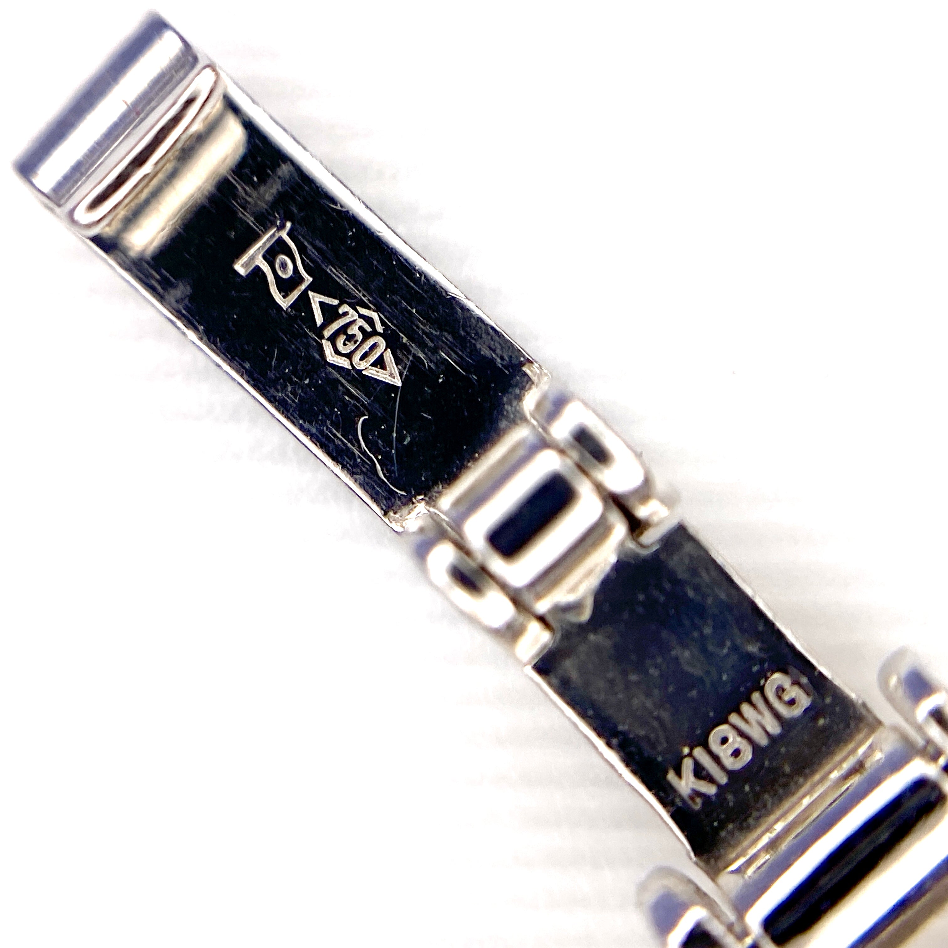 【送料無料】_ ノンブランド _K18WGアンクレット(24cm)_W6面カット10.3g_ 中古品