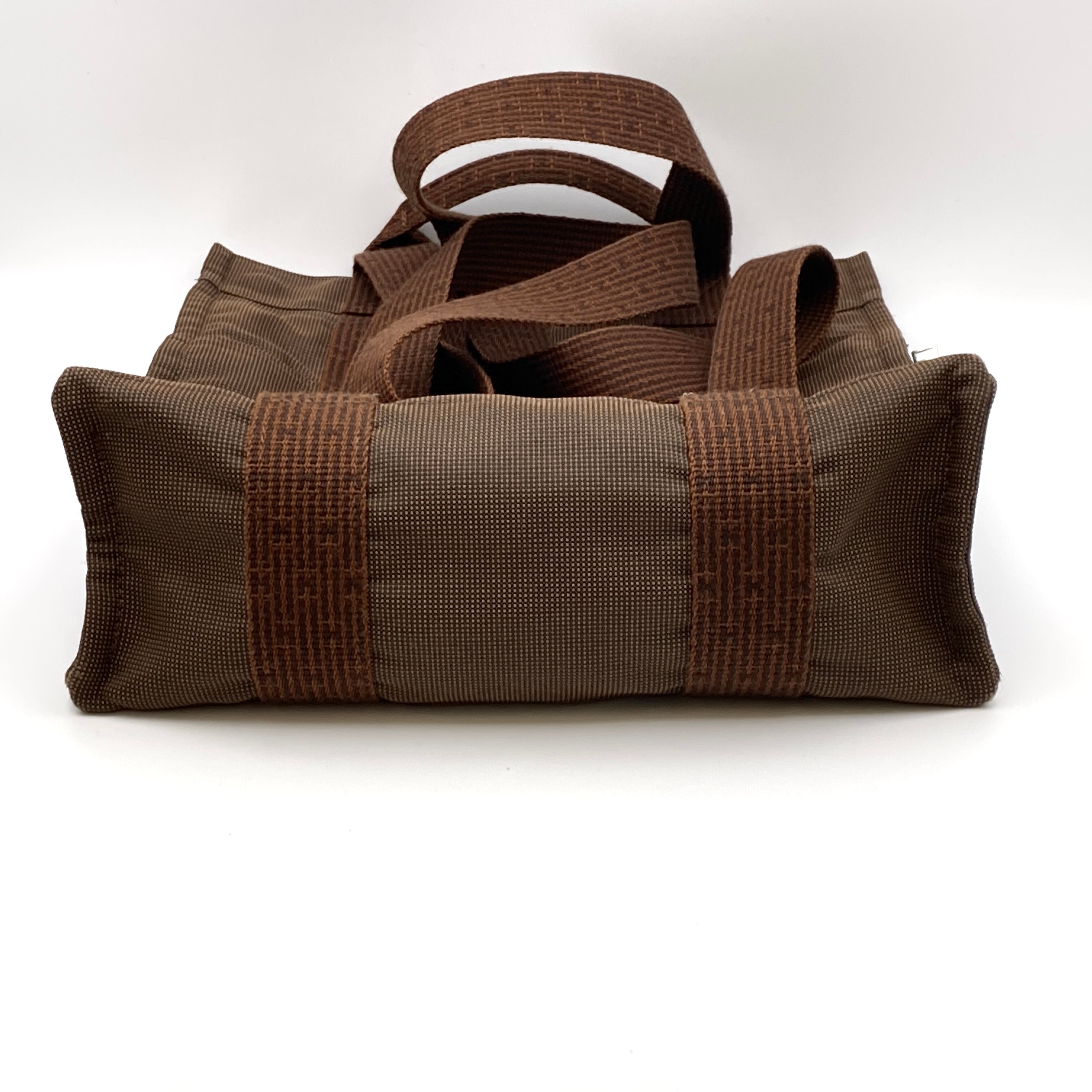 【送料無料】_ HERMES_(エルメス)_エールライン アドMM _ブラウン/SV _中古品