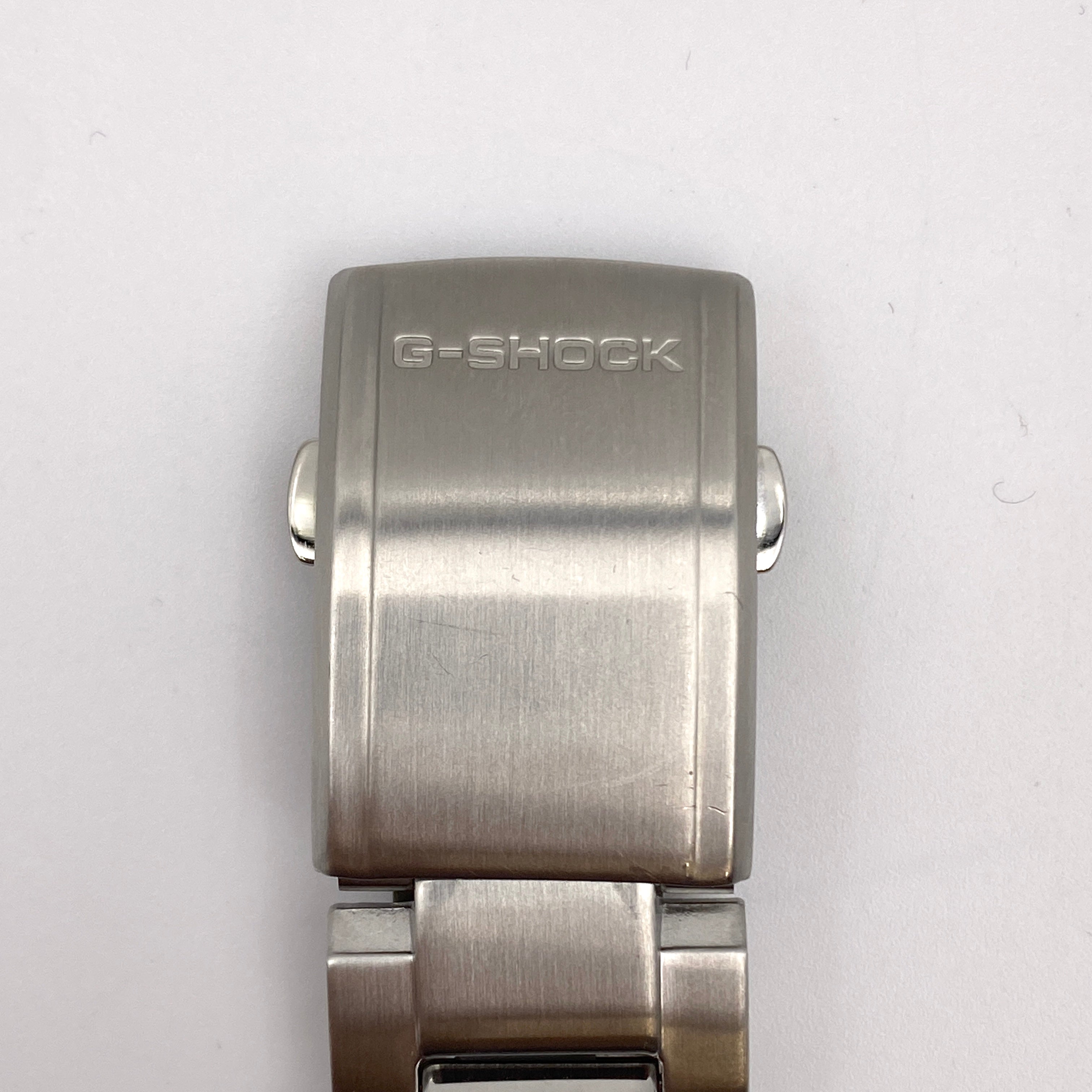 【送料無料】_ CASIO_(カシオ)_G-SHOCK_ GST-B100D-1AJF _中古品