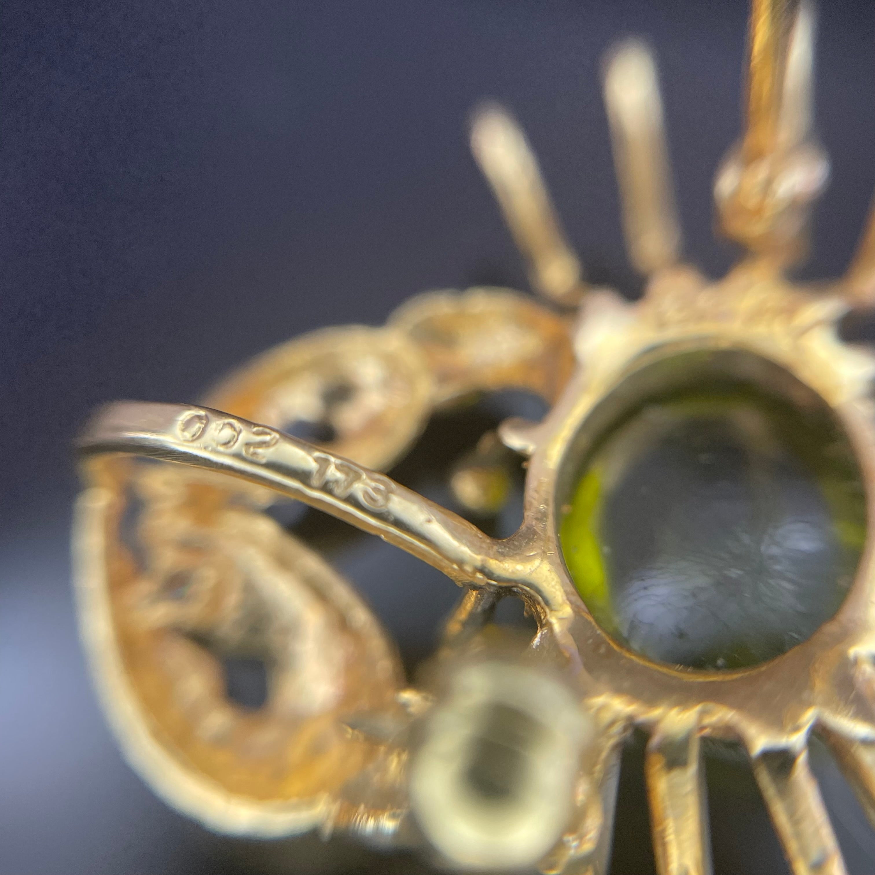 【送料無料】_Ponte Vecchio _(ポンテベキオ) _ カニモチーフ K18YG (PDペリドット) _ペンダントトップ/ブローチ _中古品