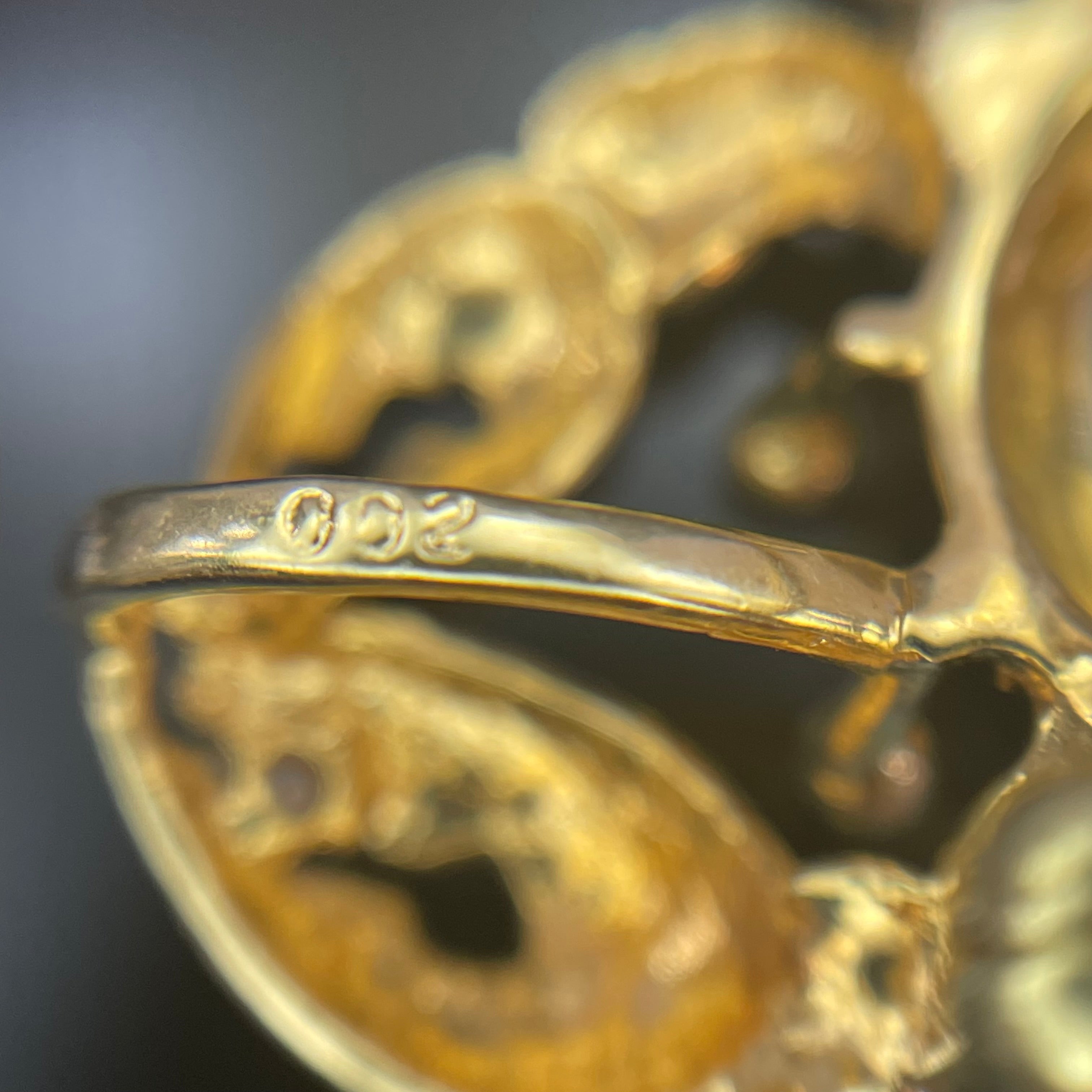 【送料無料】_Ponte Vecchio _(ポンテベキオ) _ カニモチーフ K18YG (シトリン) _ペンダントトップ/ブローチ _中古品