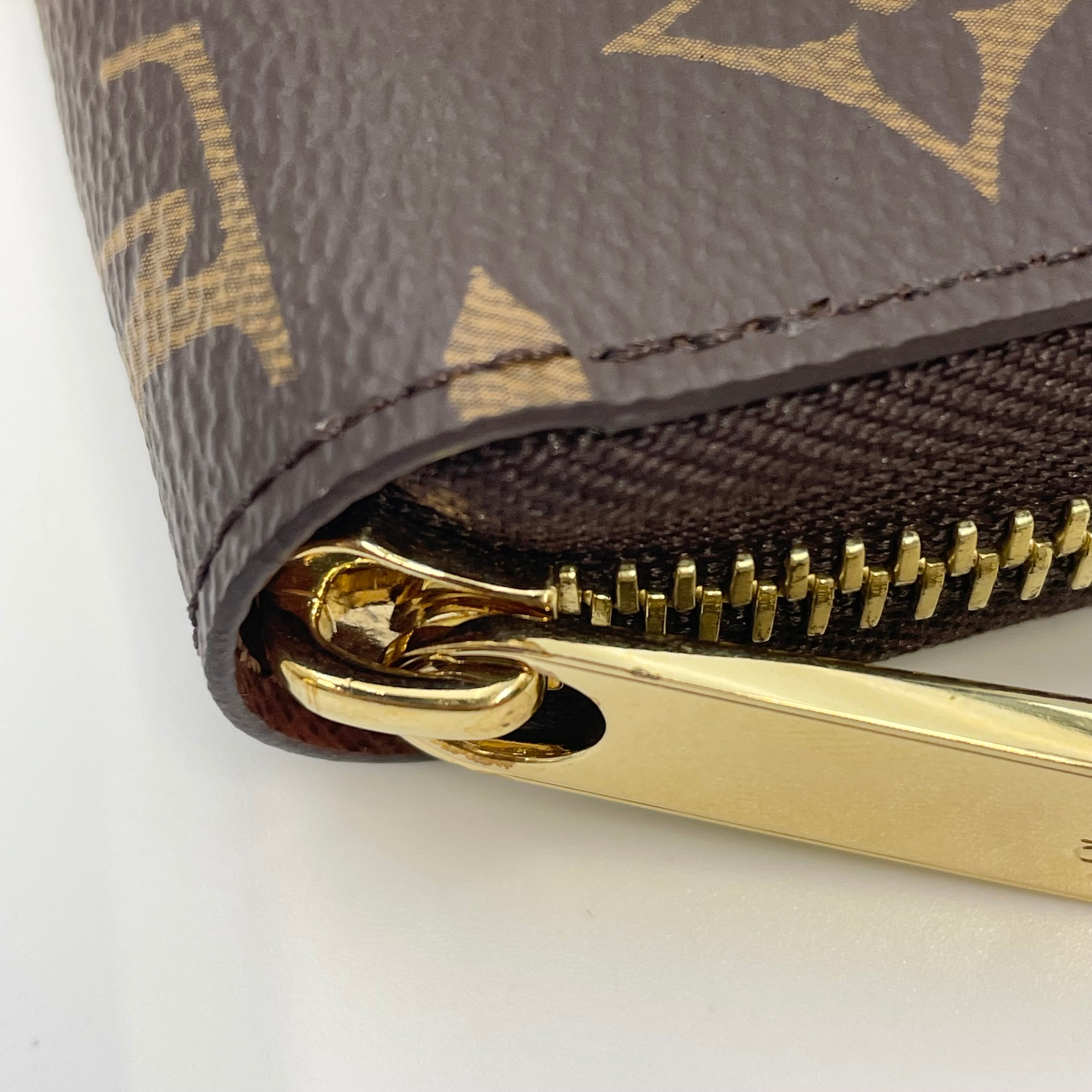 LOUIS VUITTON_(ルイヴィトン)_ジッピーウォレット M42616_ 中古品