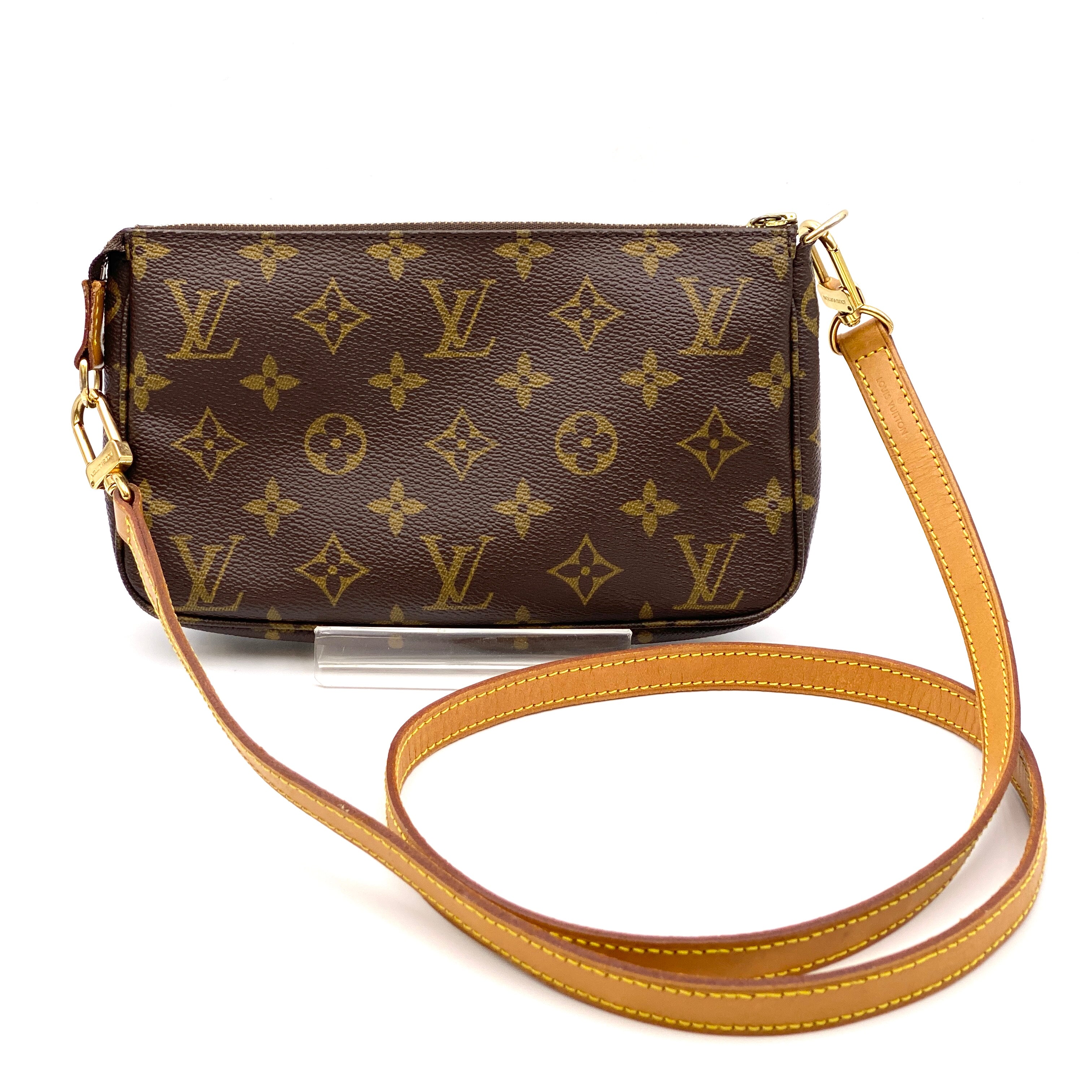 【送料無料】_ LOUIS VUITTON_(ルイヴィトン)_ポシェットアクセソワール_ M51980ロングストラップ付_ 中古品