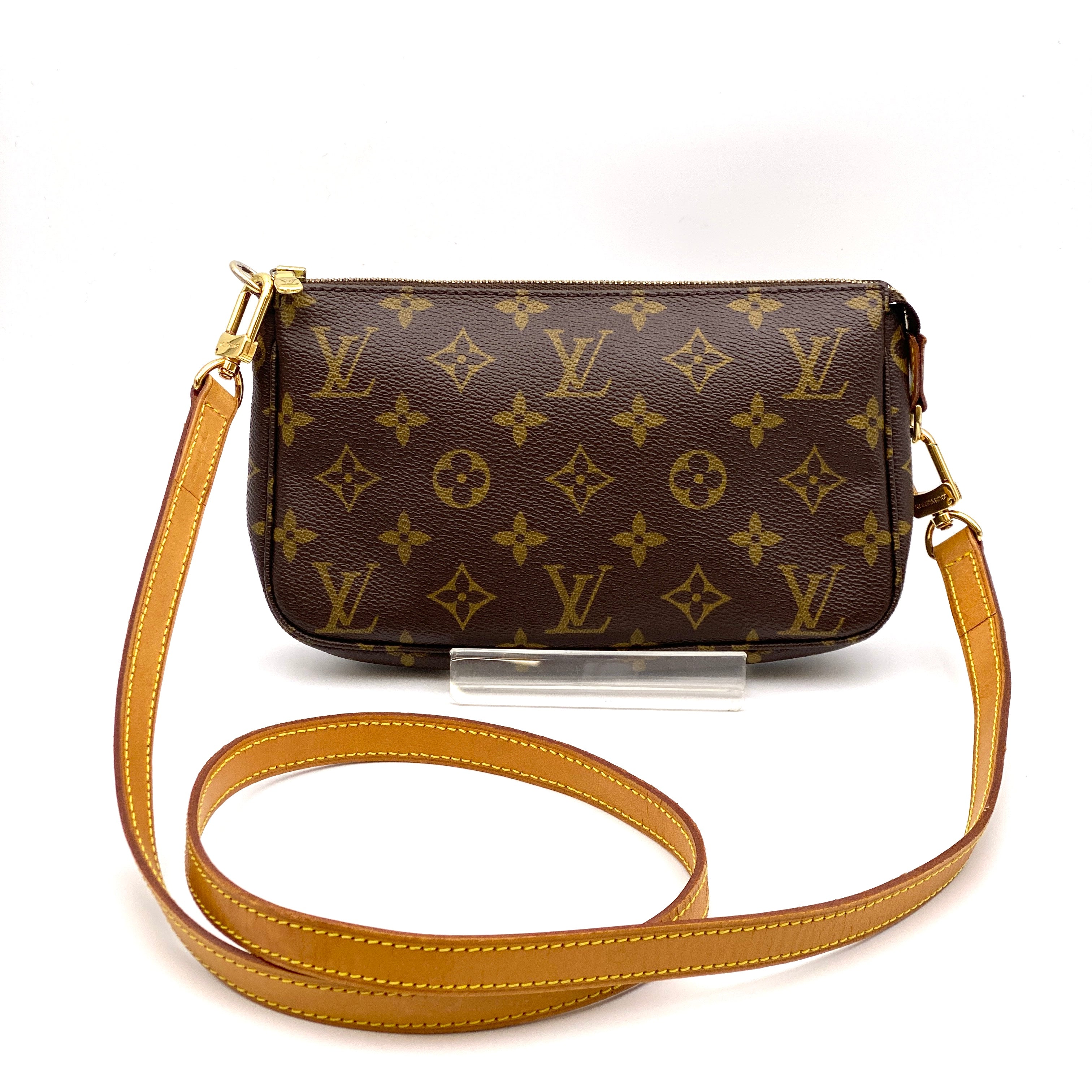 【送料無料】_ LOUIS VUITTON_(ルイヴィトン)_ポシェットアクセソワール_ M51980ロングストラップ付_ 中古品