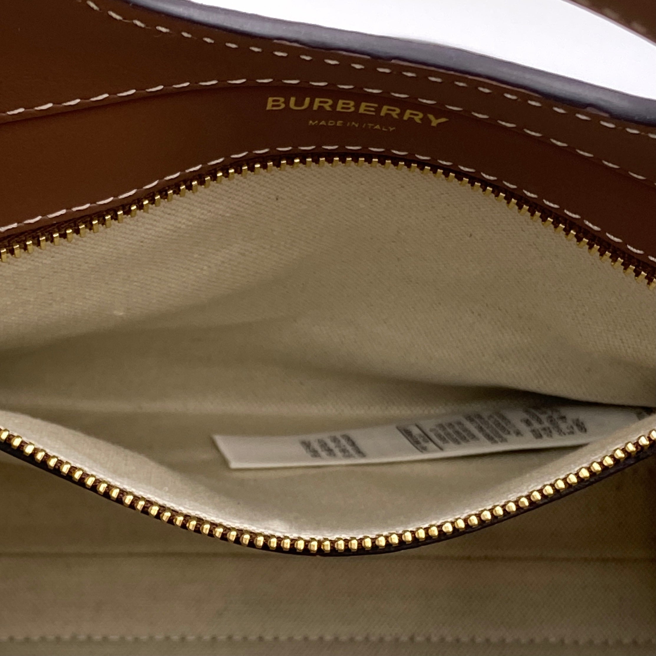 【送料無料】_ BURBERRY_(バーバリー)_ミニポケットバッグ_ 8039361 2WAY _中古品