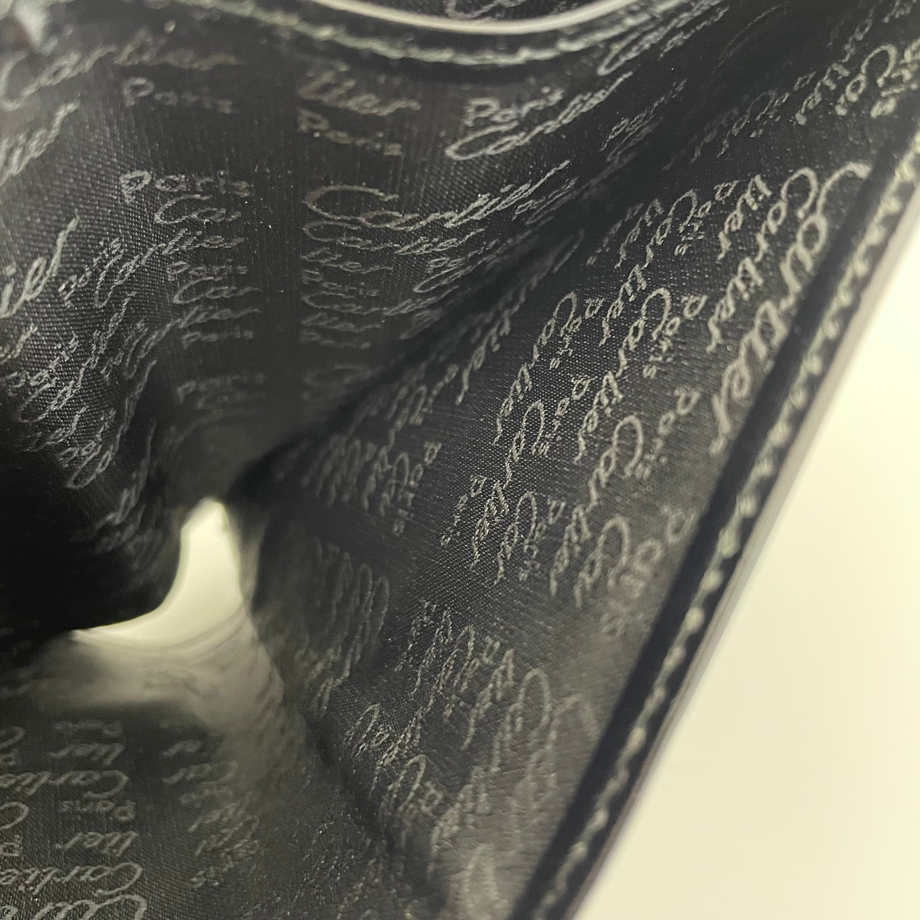 【送料無料】_ Cartier_(カルティエ)_パシャ ドゥ カルティエ _二つ折り レザー 財布L3000137_中古品