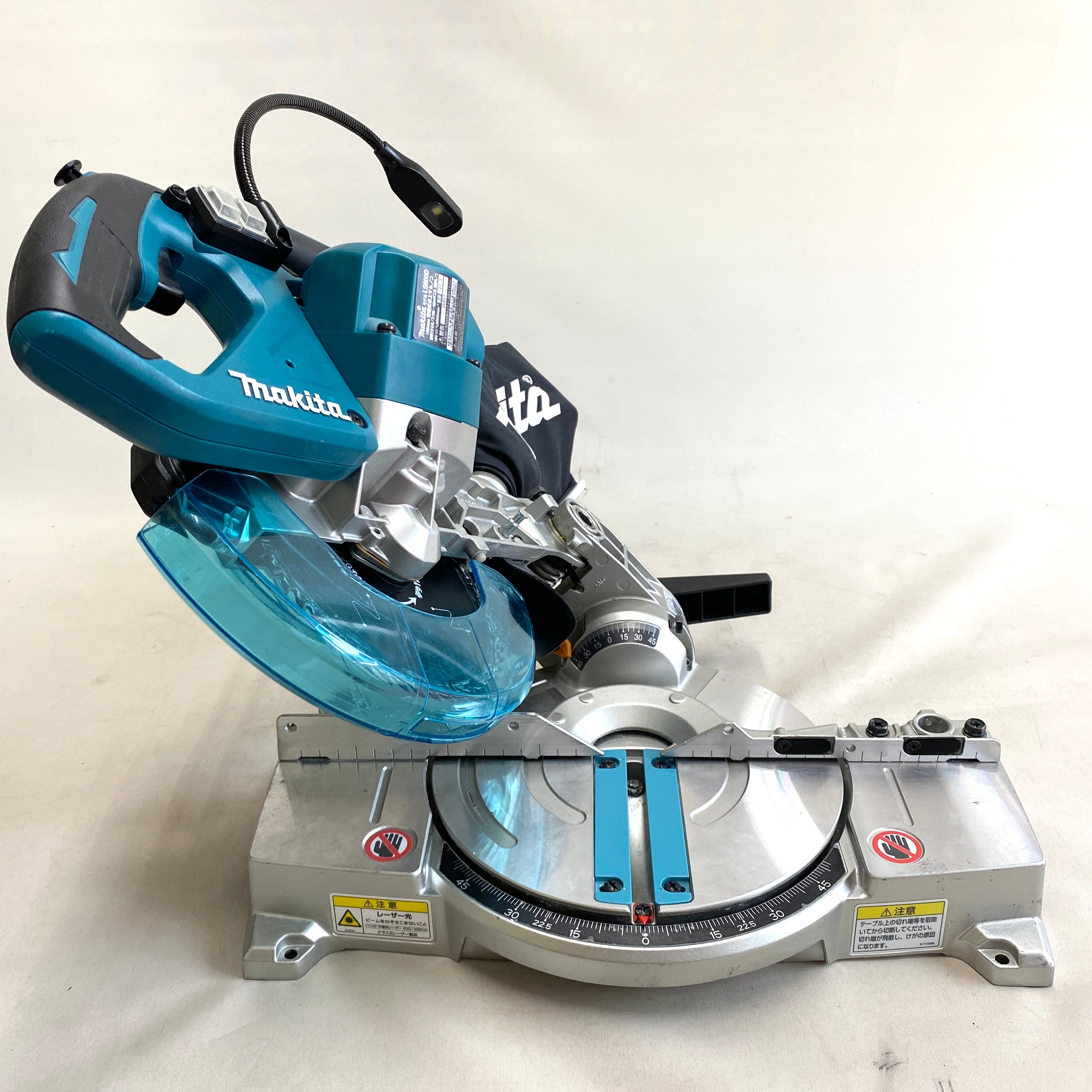 【送料無料】_ makita_(マキタ)_165ミリ充電式卓上マルノコ_LS600D 18Vアルミベース 本体のみ_ 中古品