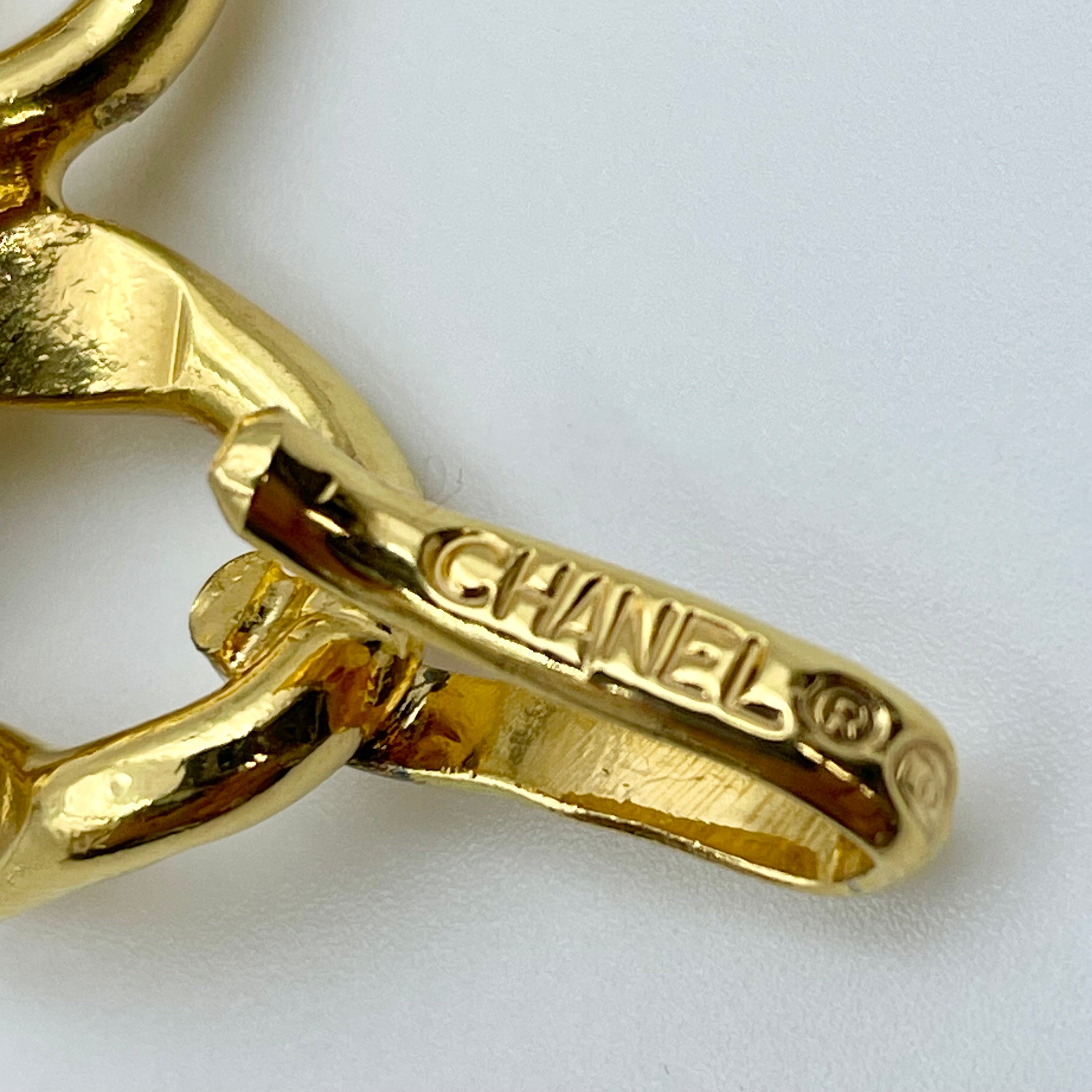 CHANEL_(シャネル)_コインモチーフ_ ゴールドメタルチェーンベルト_ 中古品