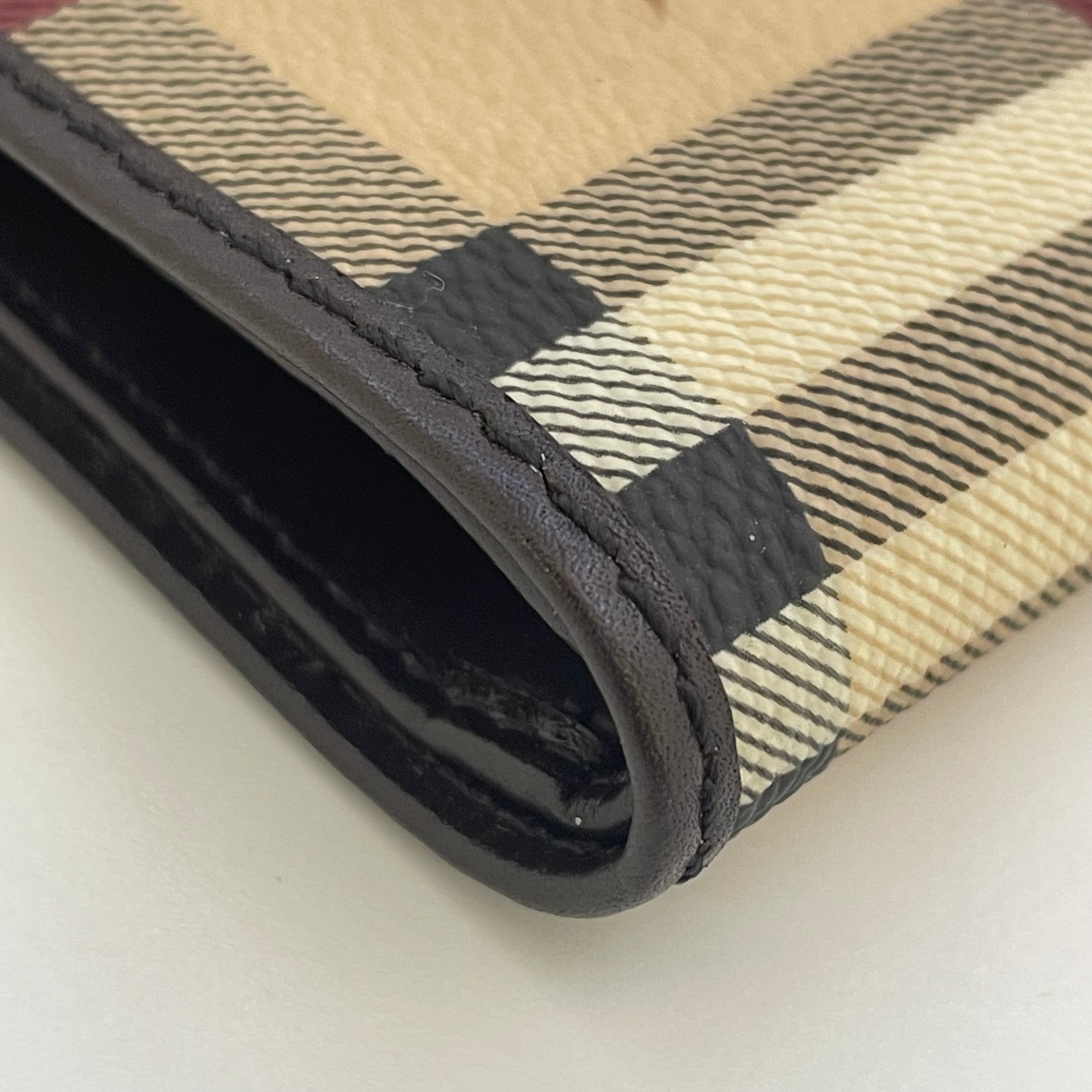 【送料無料】_ BURBERRY_(バーバリー)_ノバチェック二つ折り財布_中古品