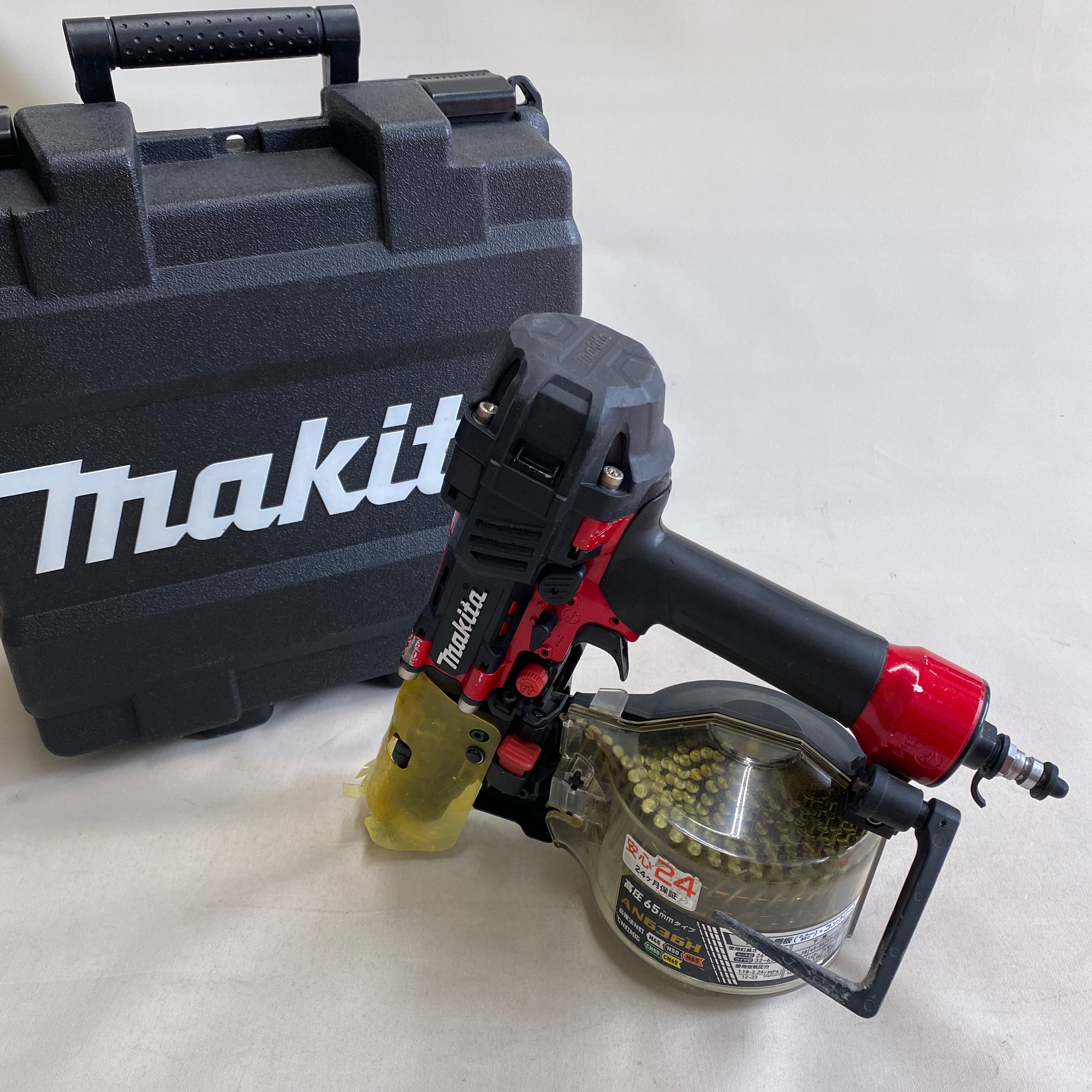 【送料無料】_makita_(マキタ)_65mm 高圧エア釘打機_AN636H_中古品
