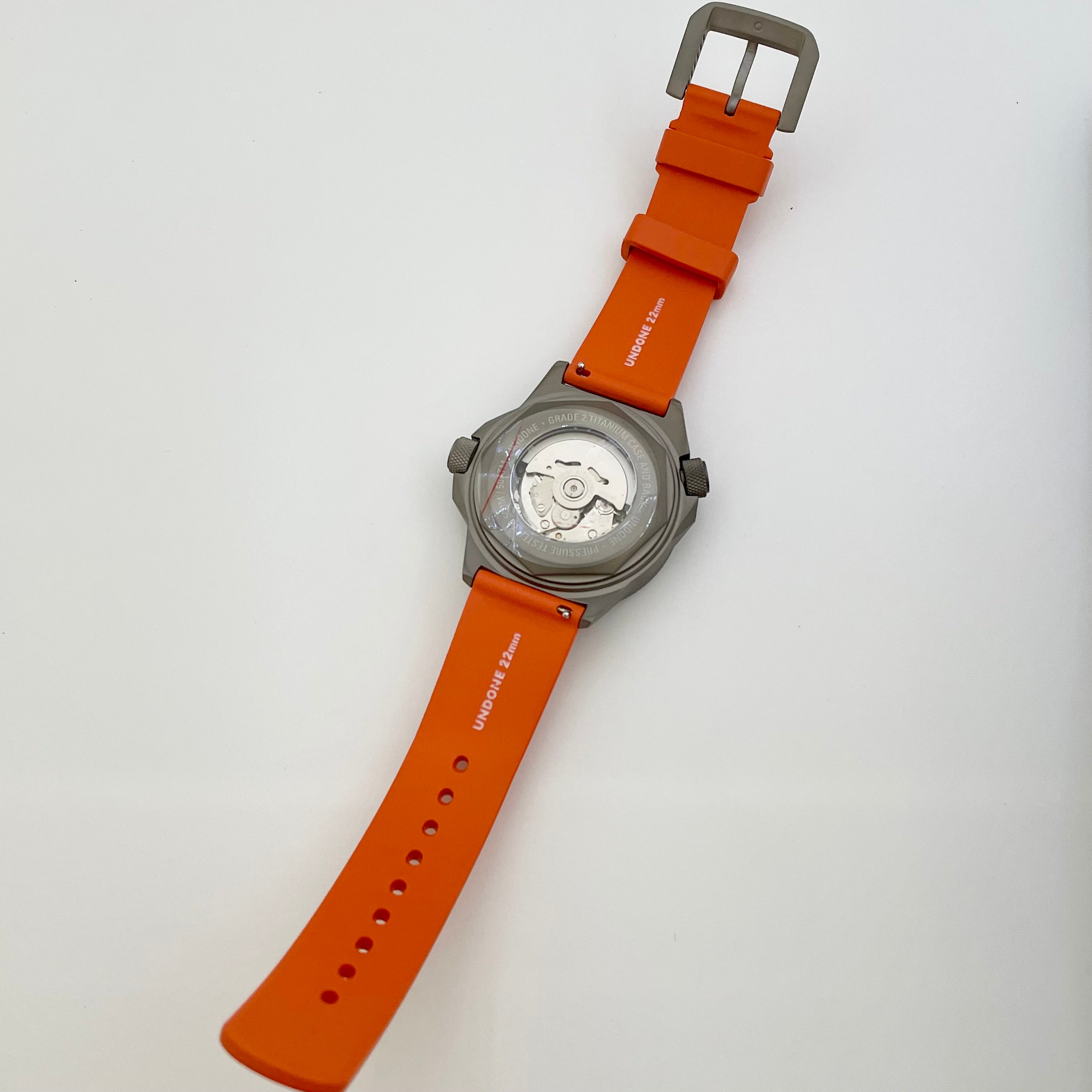 【送料無料】_ UNDONE_(アンダーン)_AQUADEEP SIGNAL ORANGE_未使用品