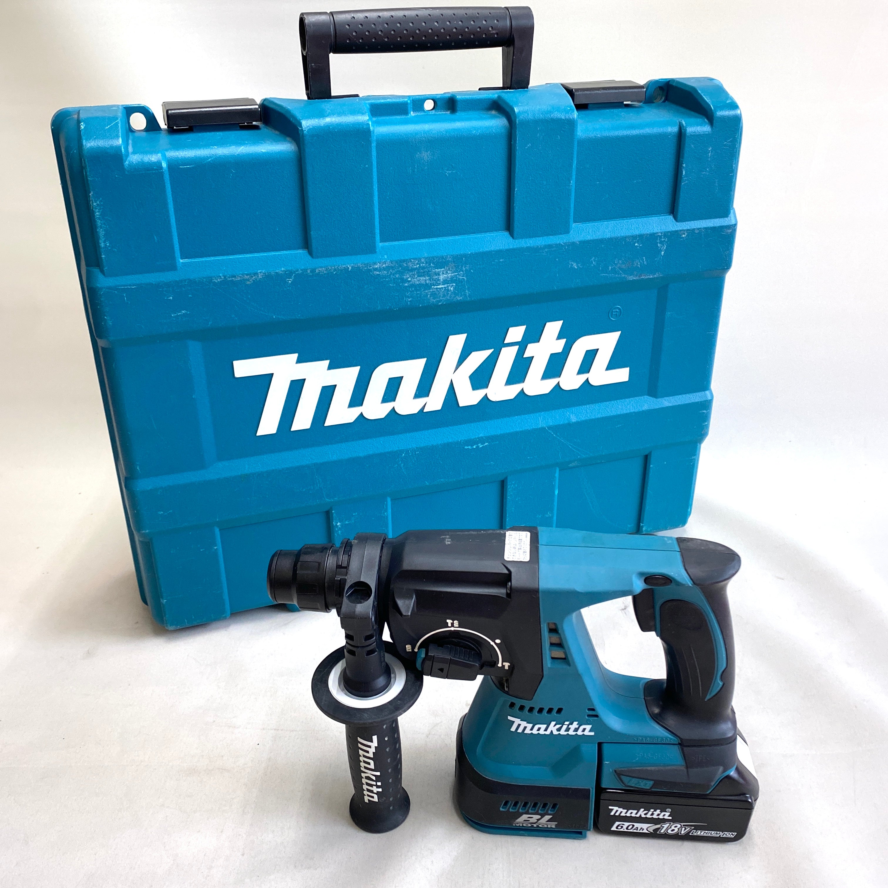 makita_(マキタ)_充電式充電式ハンマドリル_HR244DRGX_充電器/バッテリ2個付き_中古品