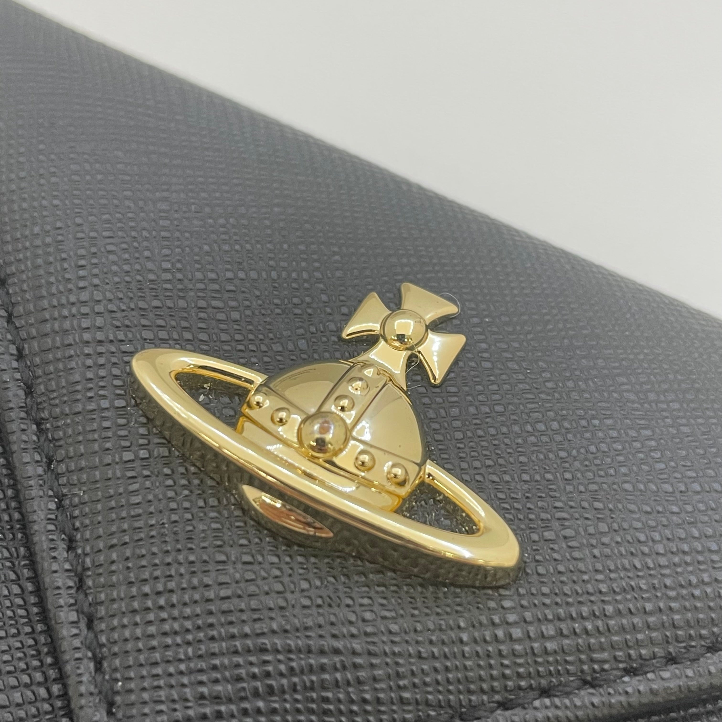 【送料無料】_ ViVienne Westwood_(ヴィヴィアンウエストウッド)_三つ折りミニ財布_51150009-40565_中古品