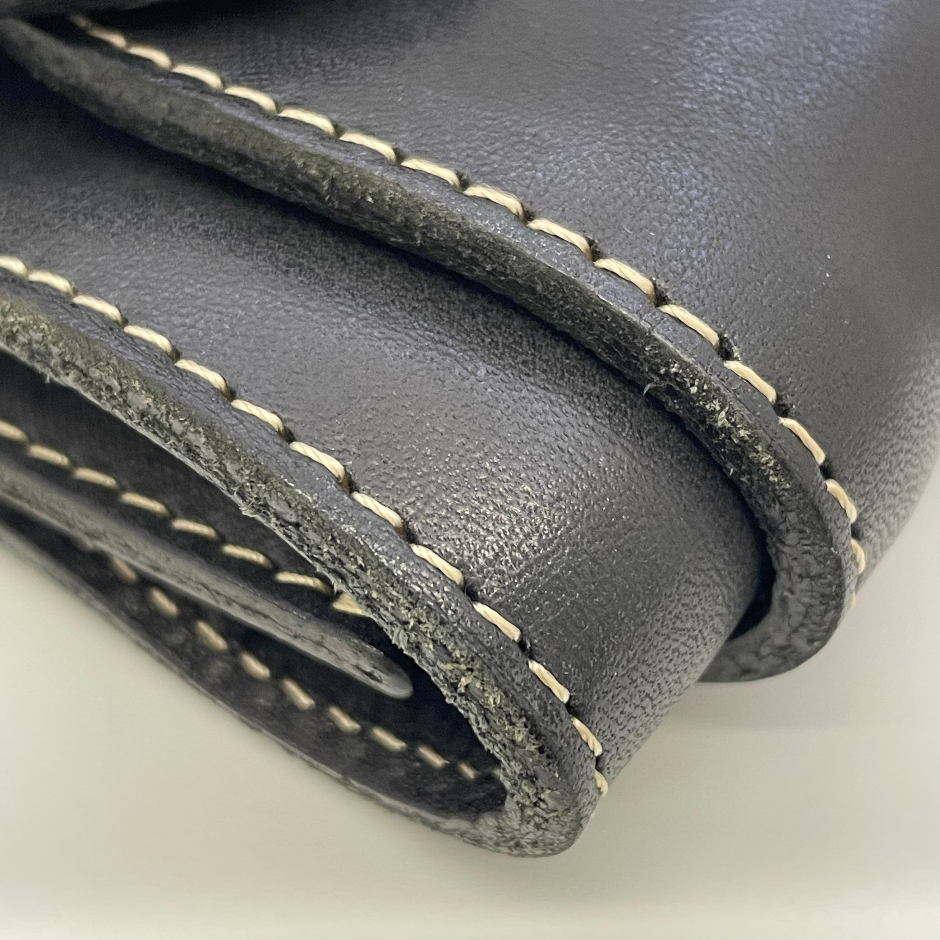 【送料無料】_ RED MOON_(レッドムーン)_MHS−02Iロングウォレット_ブラック レザーロープ付き_中古品