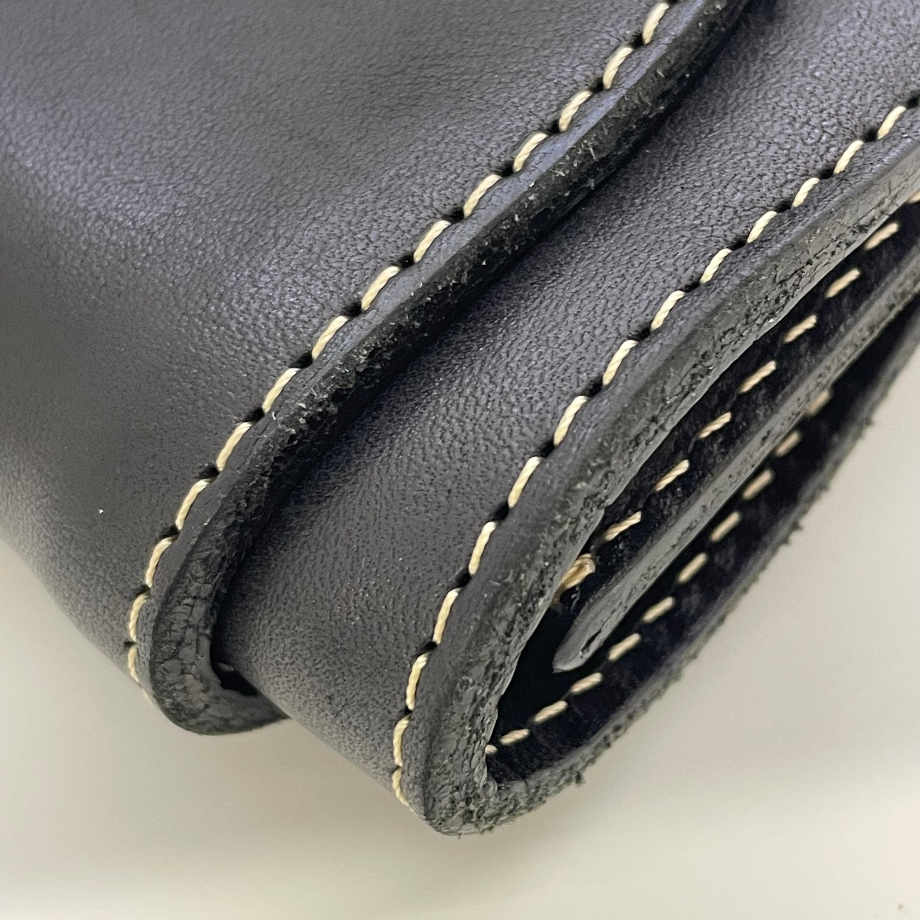 【送料無料】_ RED MOON_(レッドムーン)_MHS−02Iロングウォレット_ブラック レザーロープ付き_中古品