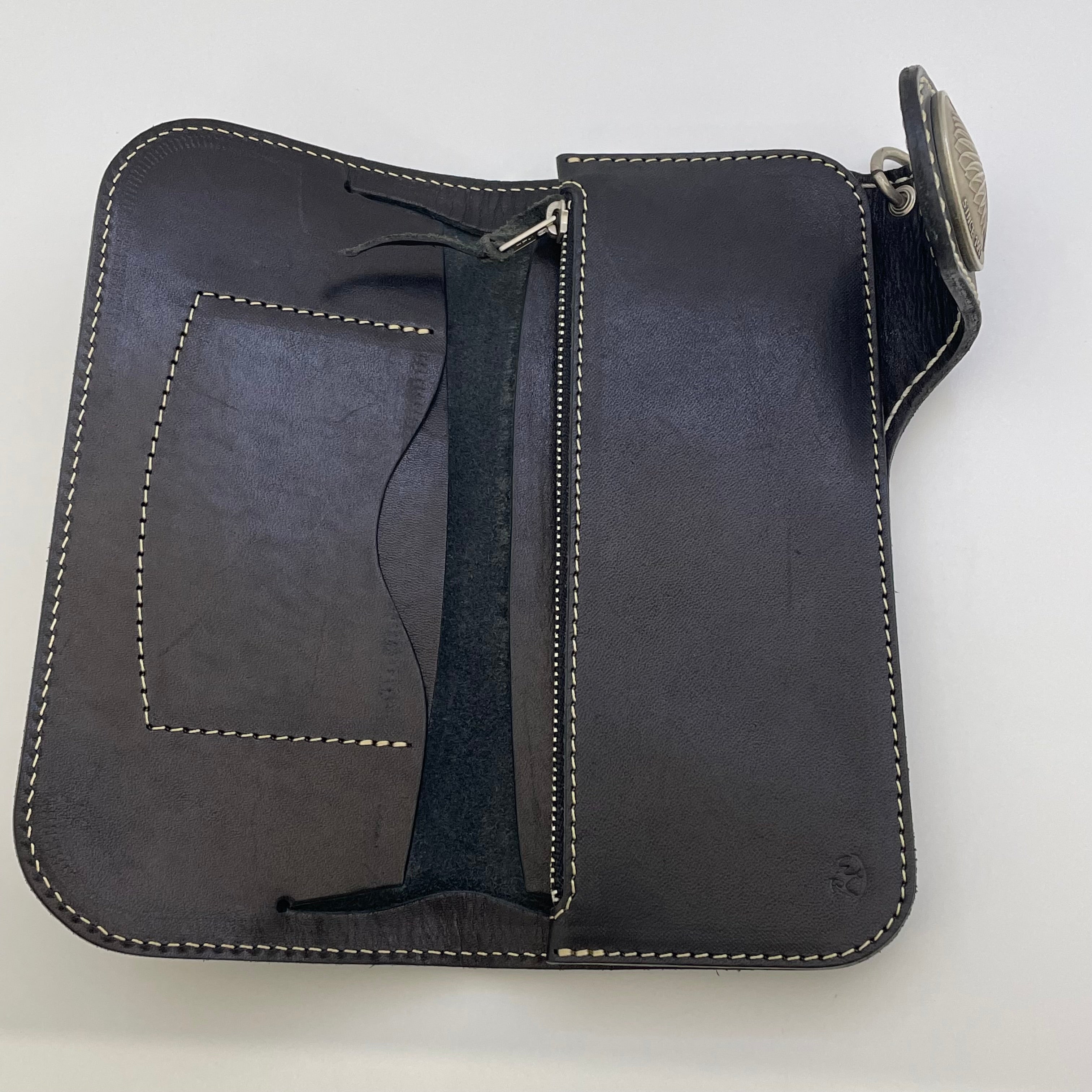 【送料無料】_ RED MOON_(レッドムーン)_MHS−02Iロングウォレット_ブラック レザーロープ付き_中古品