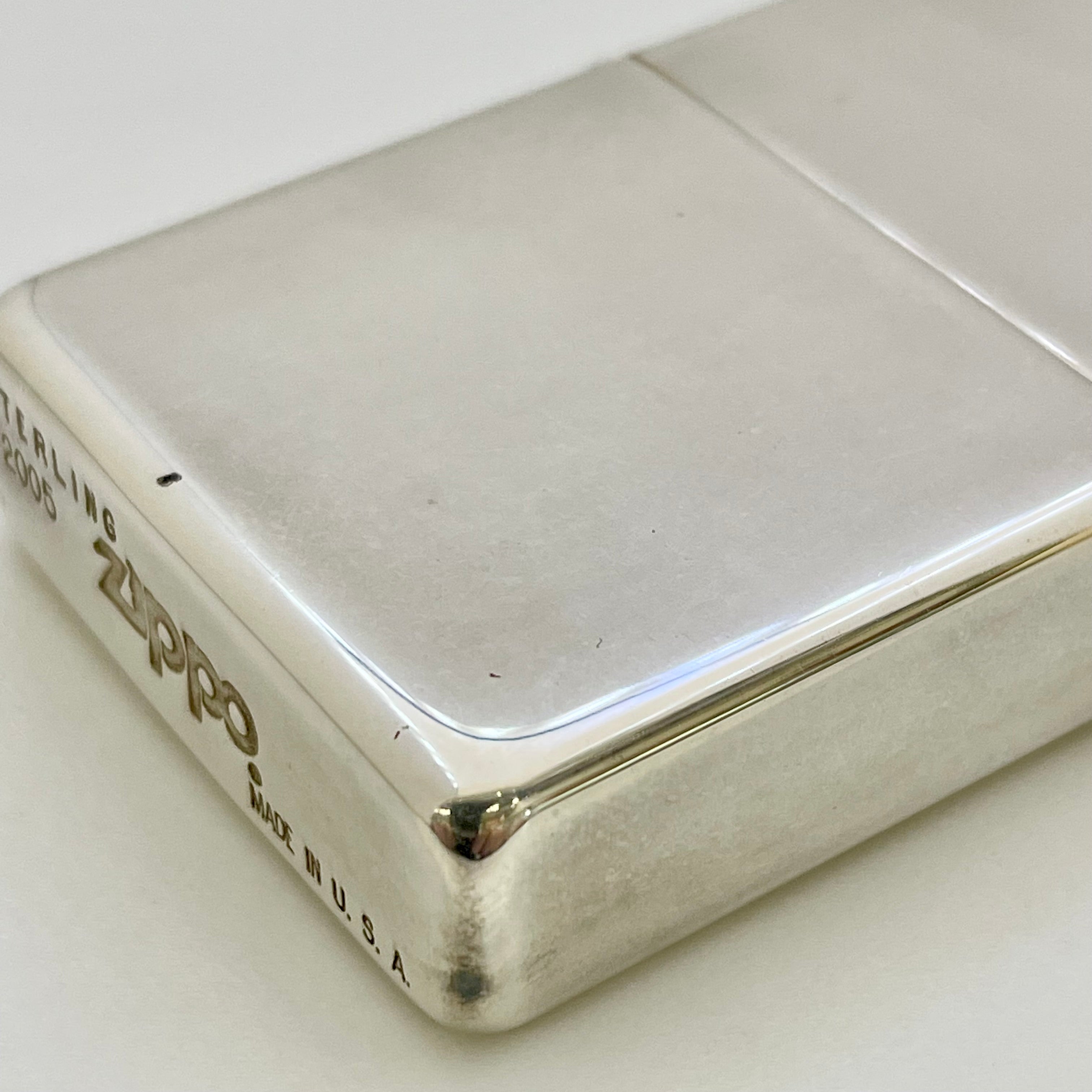 【送料無料】_ Zippo_(ジッポ)_オイルライター_STERLING SILVER無地2005_中古品