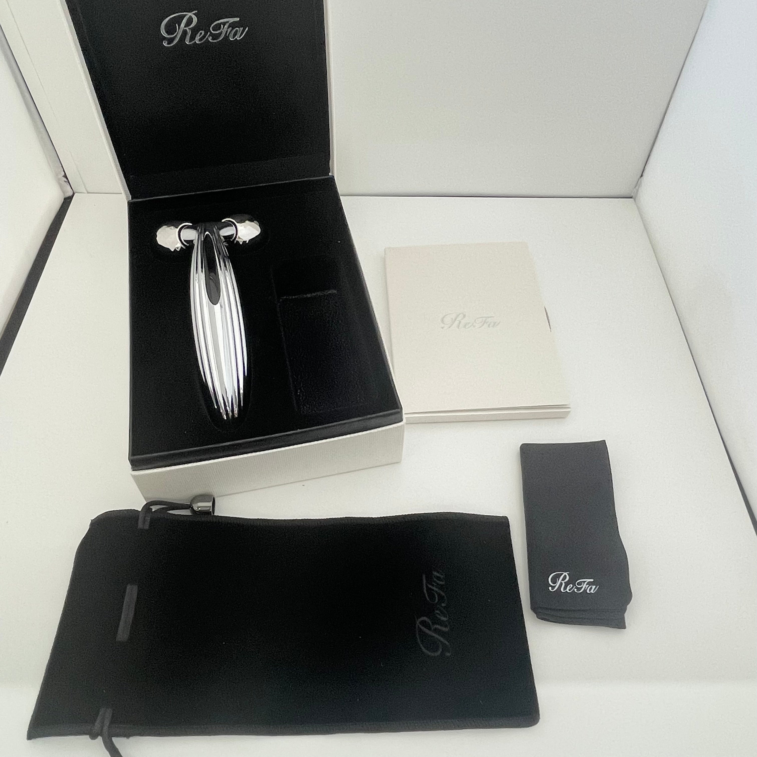 【送料無料】_ReFa _(リファ)_ReFa CARAT RAY FACE_(リファカラットレイフェイス) _美顔ローラー_RFーRF2121B_中古品