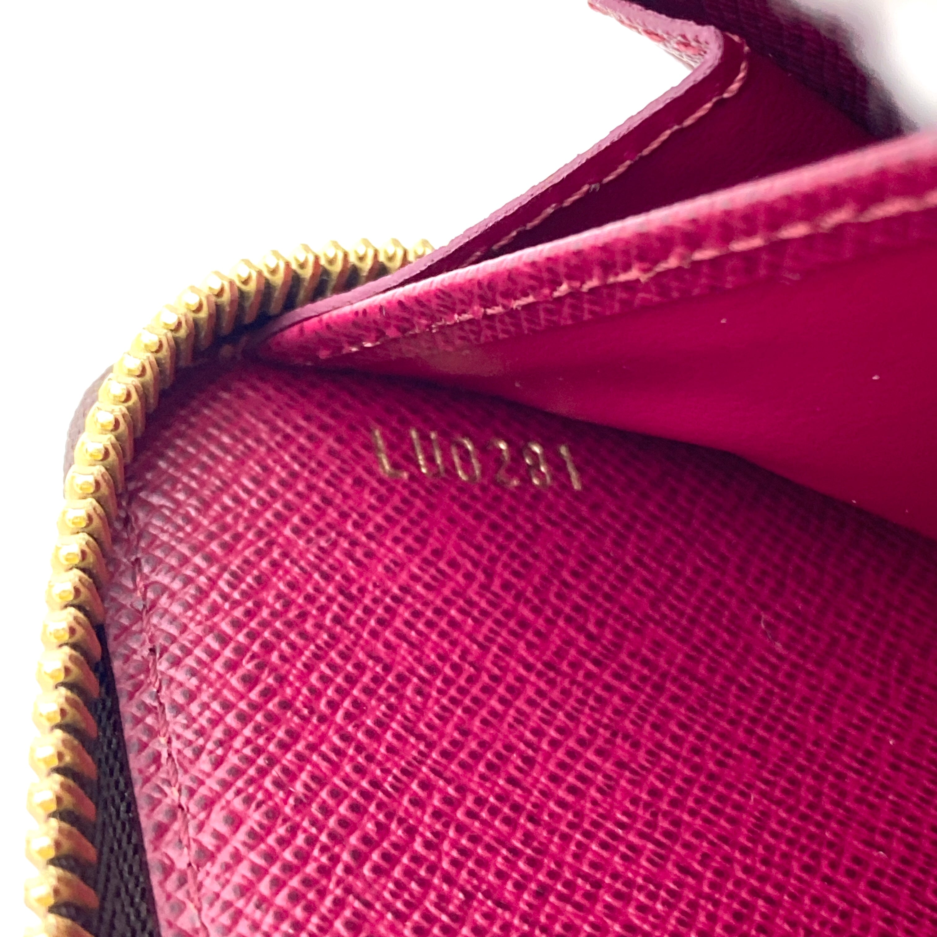 【送料無料】_ LOUIS VUITTON_(ルイヴィトン)_モノグラム ジッピーウォレット_ M41895 フューシャ_ 未使用品