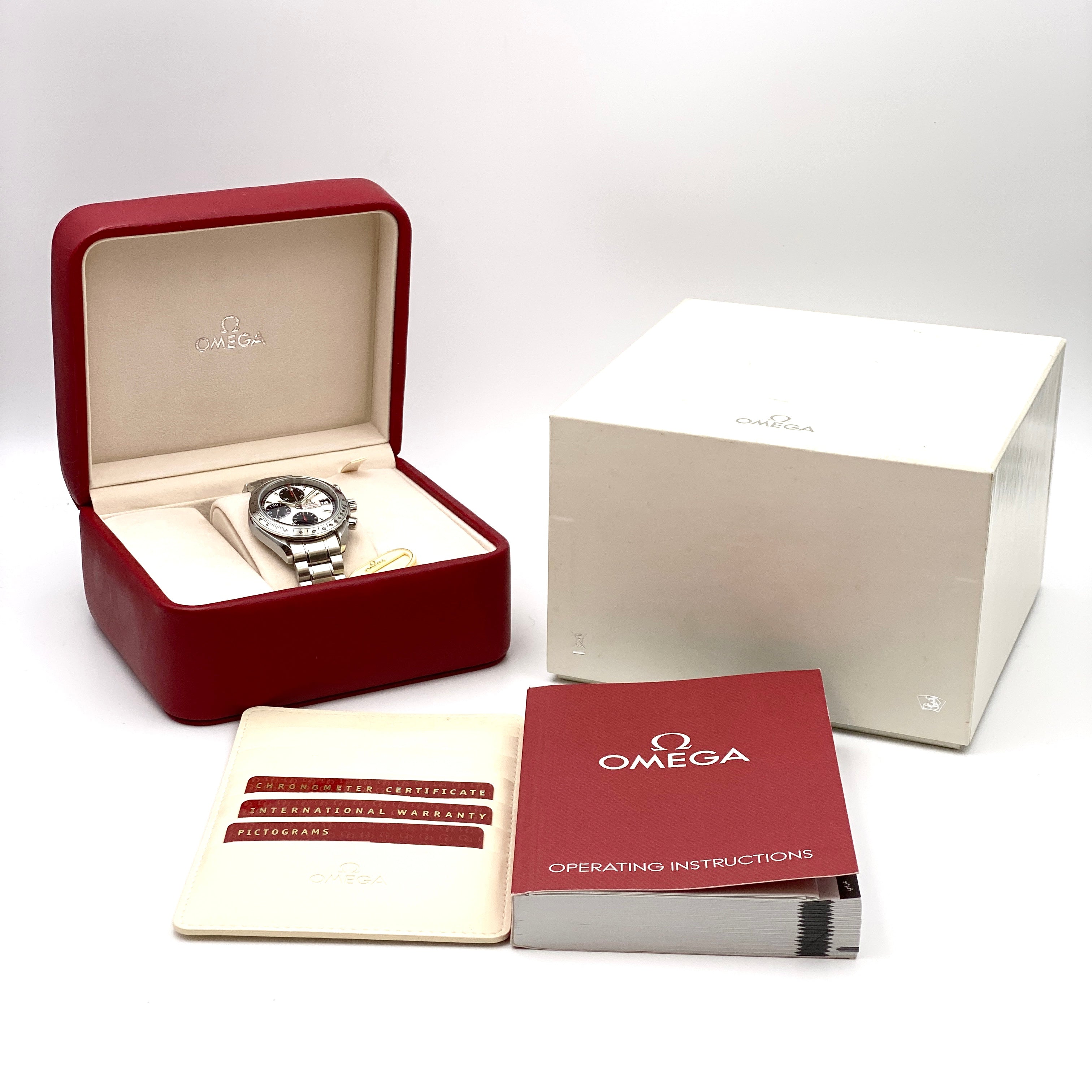 OMEGA_(オメガ)_スピードマスター デイト40㎜ _3211.31.00_ 中古品